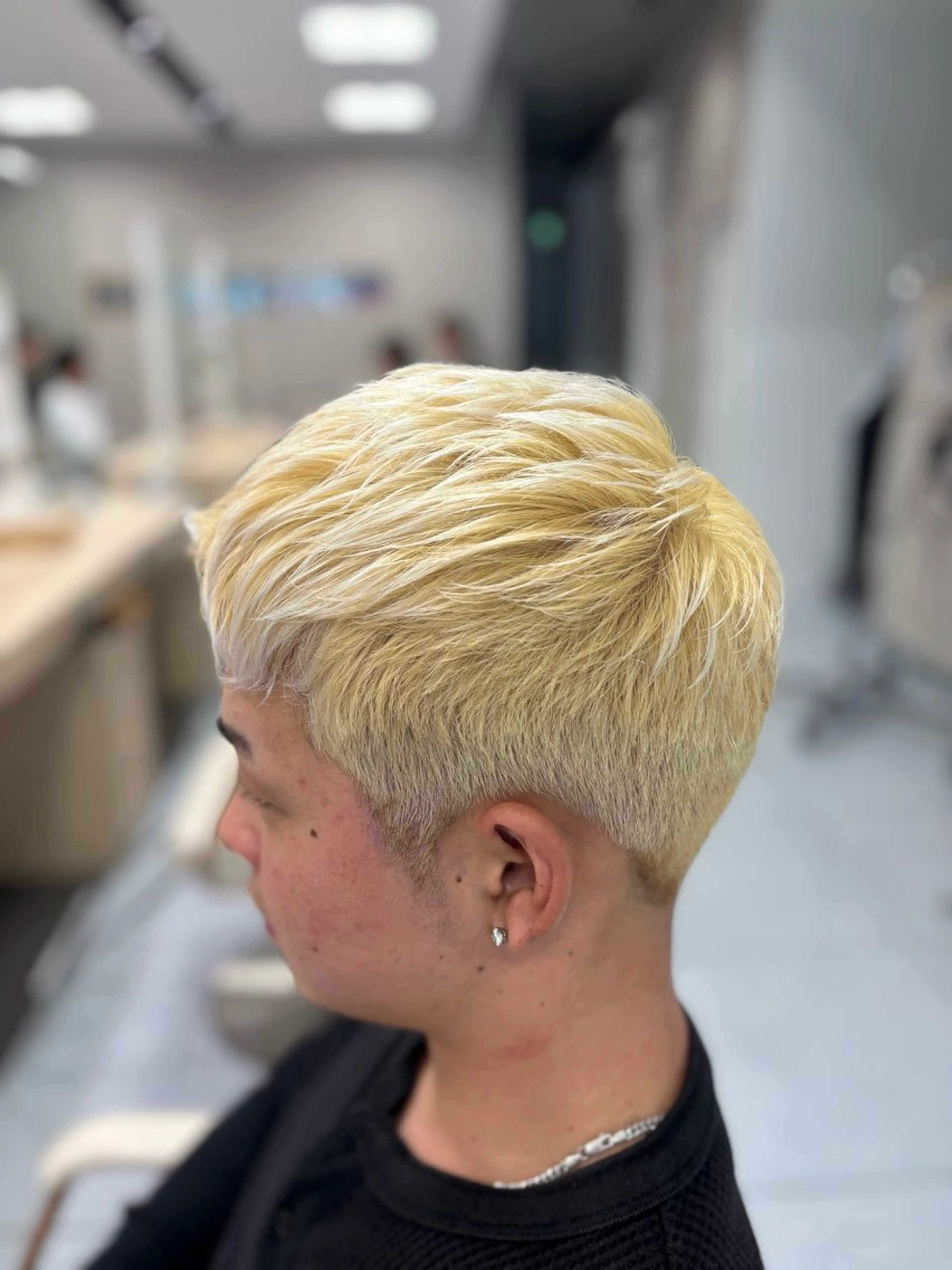 カラー メンズ ヘアカラー メンズ特化透明感 ブリーチカラー/りんのヘアスタイル