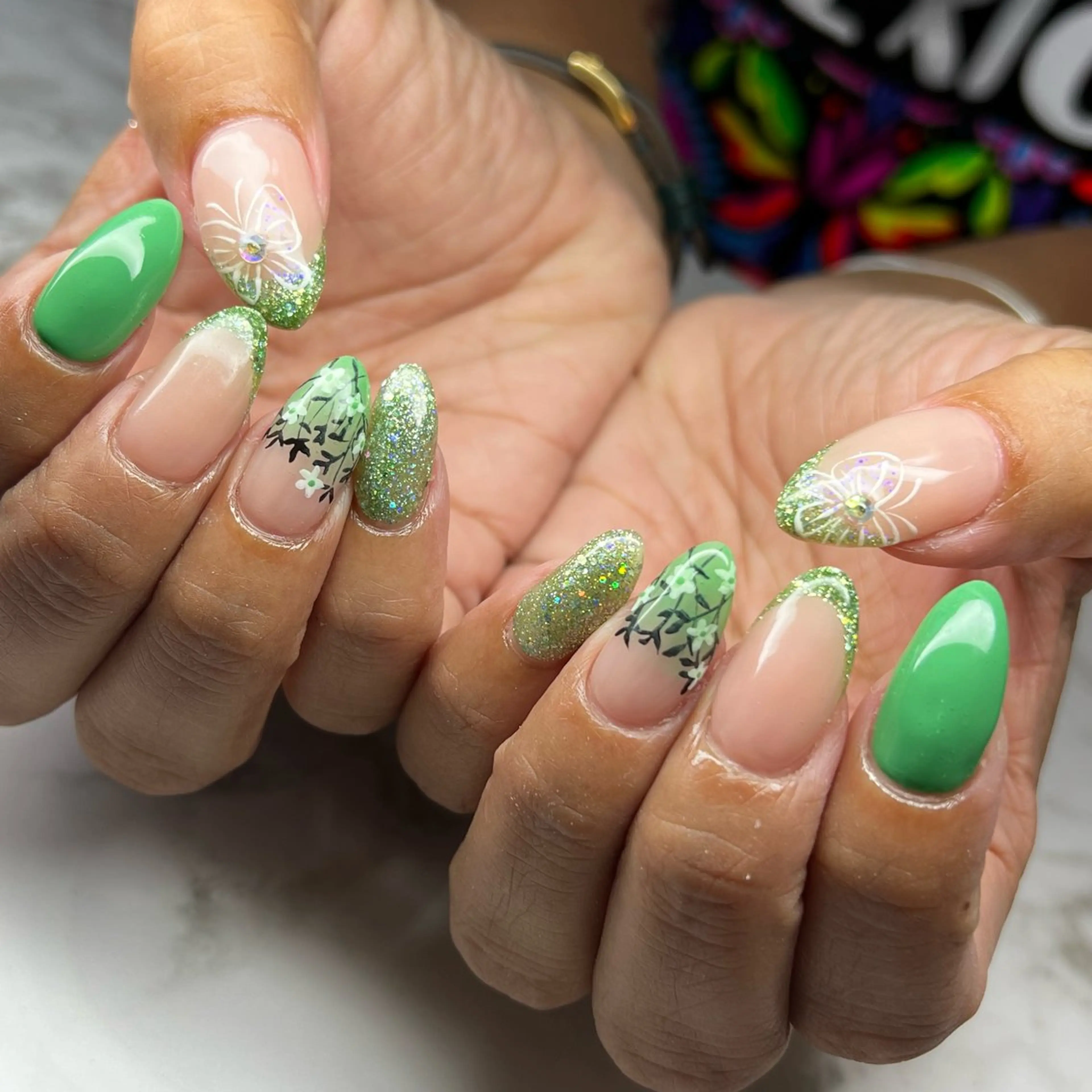 ネイル ハンドネイル Dia Nail AKIのネイルデザイン