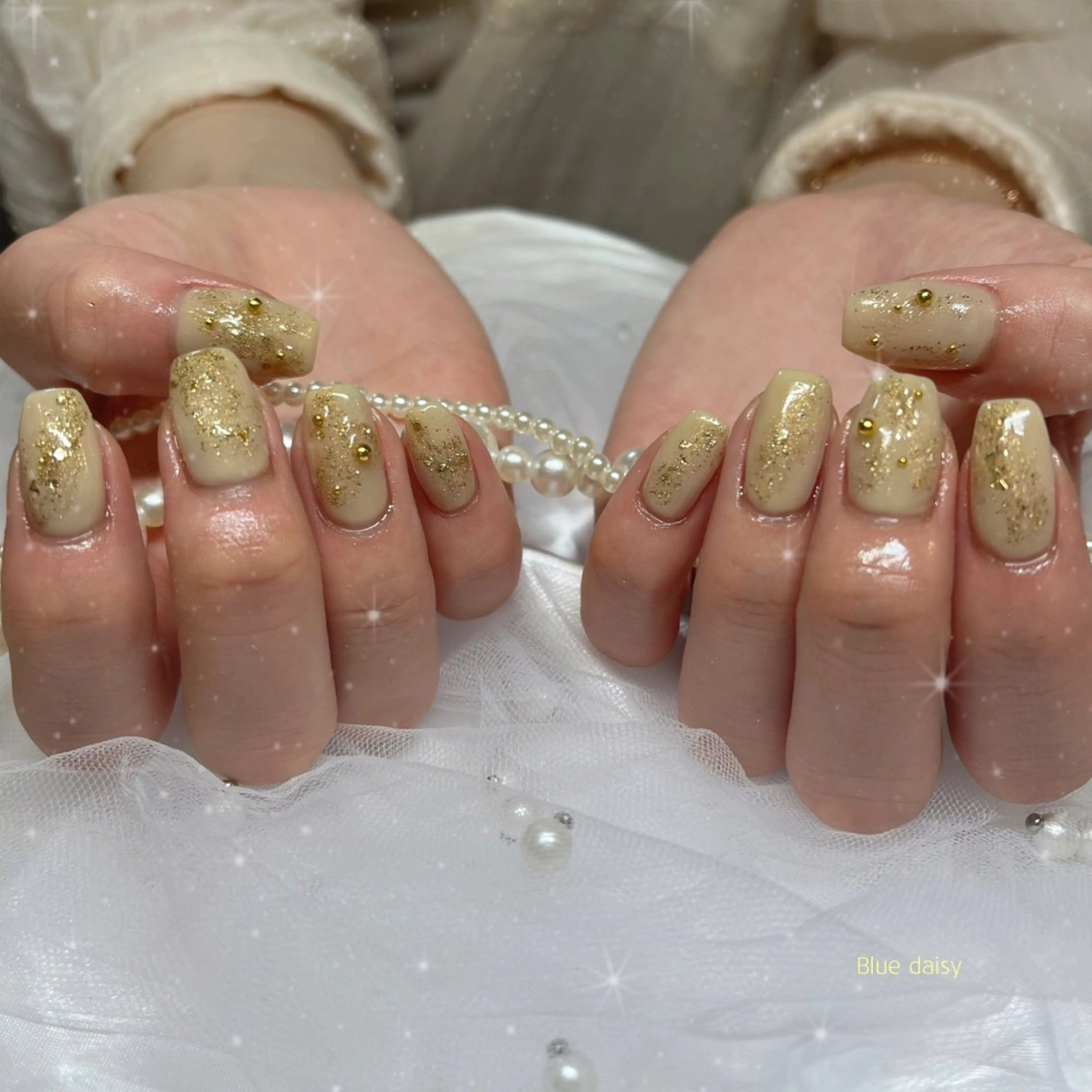 ネイル ラメ(グリッター) ミラーネイル ニュアンスネイル ハンドネイル ブルーデイジー栄本店所属・BlueDaisy 栄本店のネイルデザイン