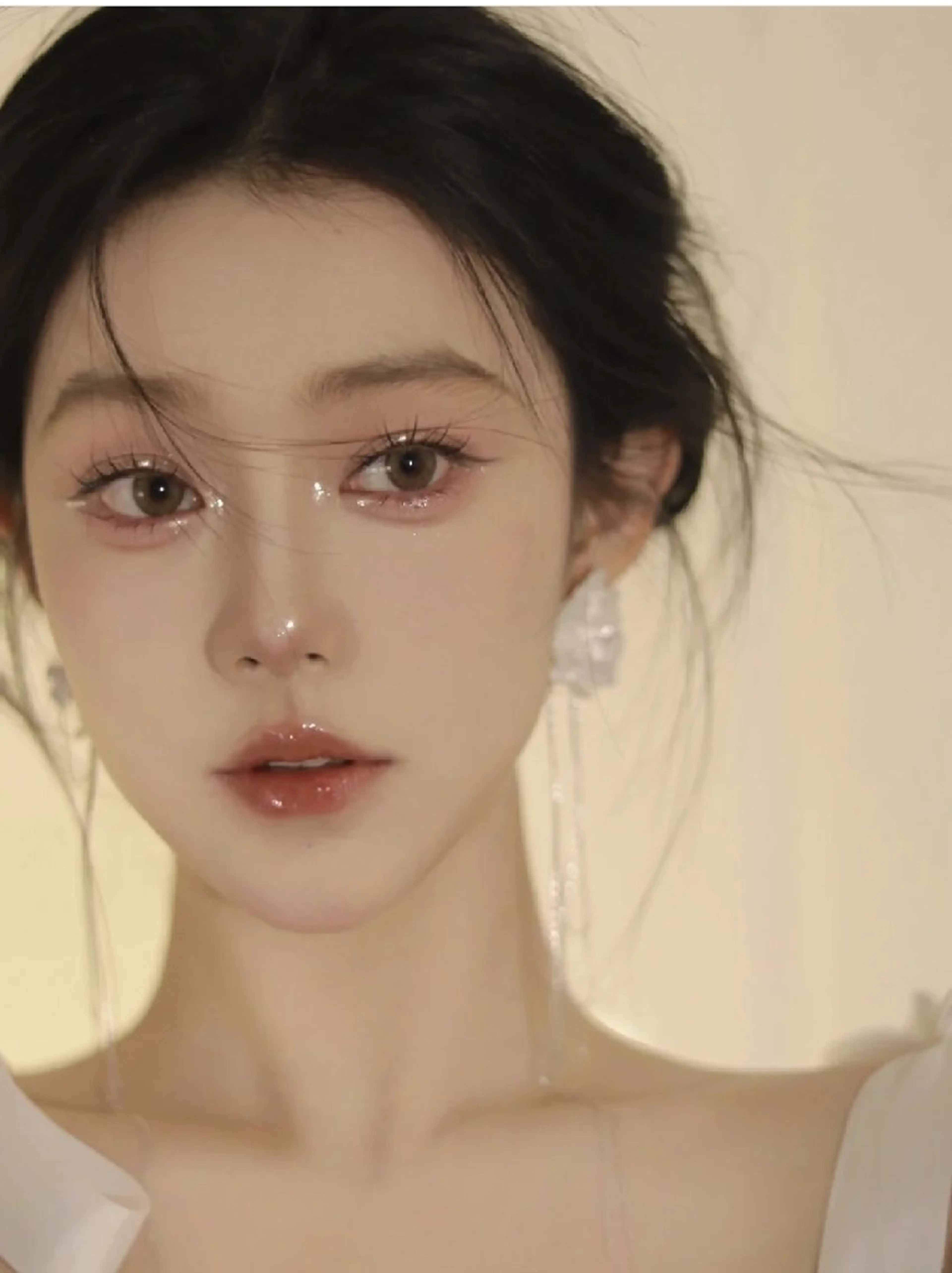 ネイル ブライダルネイル ホワイト aliaハイフ&水光ジェットサロン所属・aliaハーブ水光店 エステティシャン募集のエステ・リラクイメージ