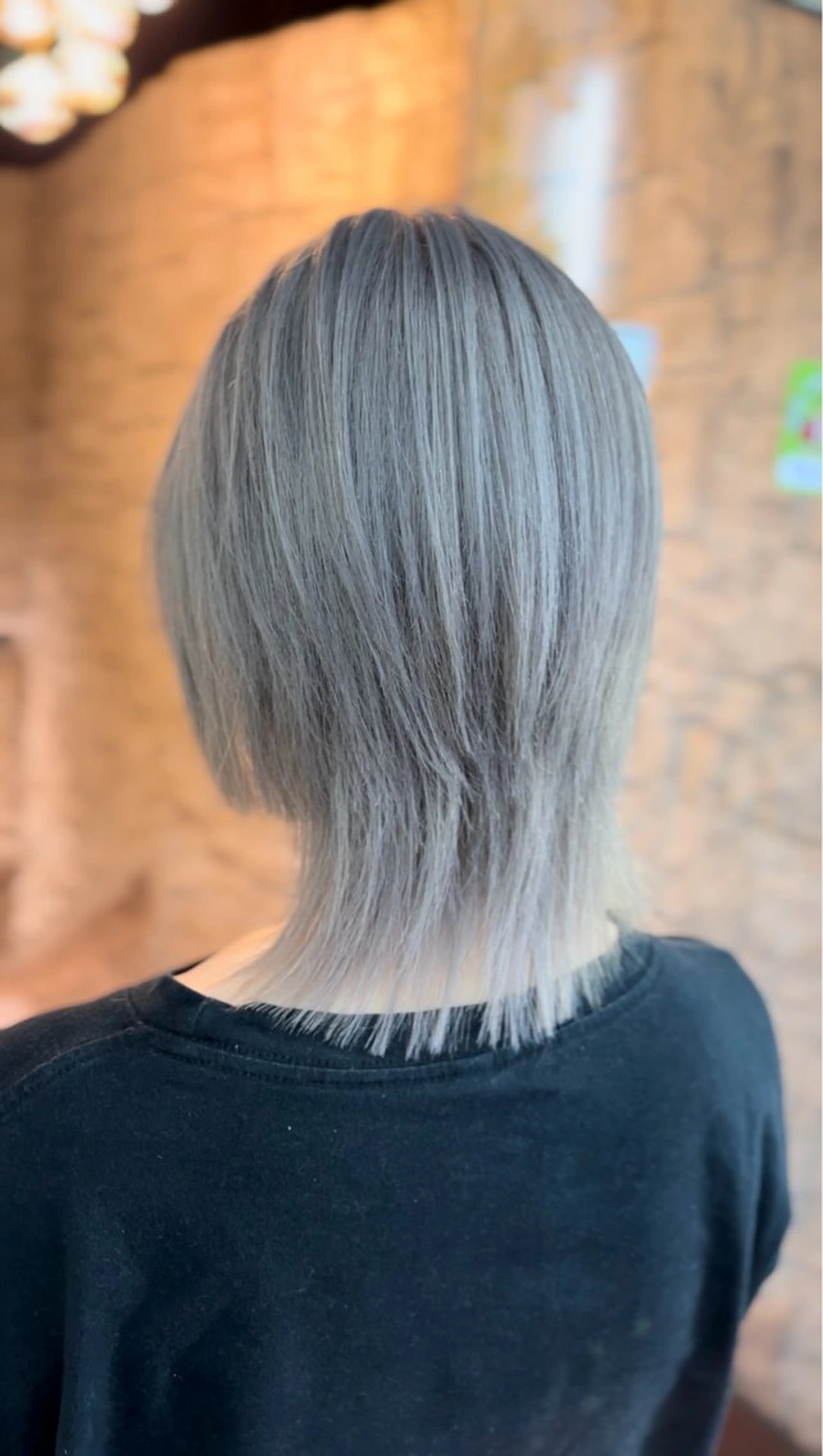 ショート カラー ブリーチ ヘアカラー トリートメント アンククロス kyokaのヘアスタイル