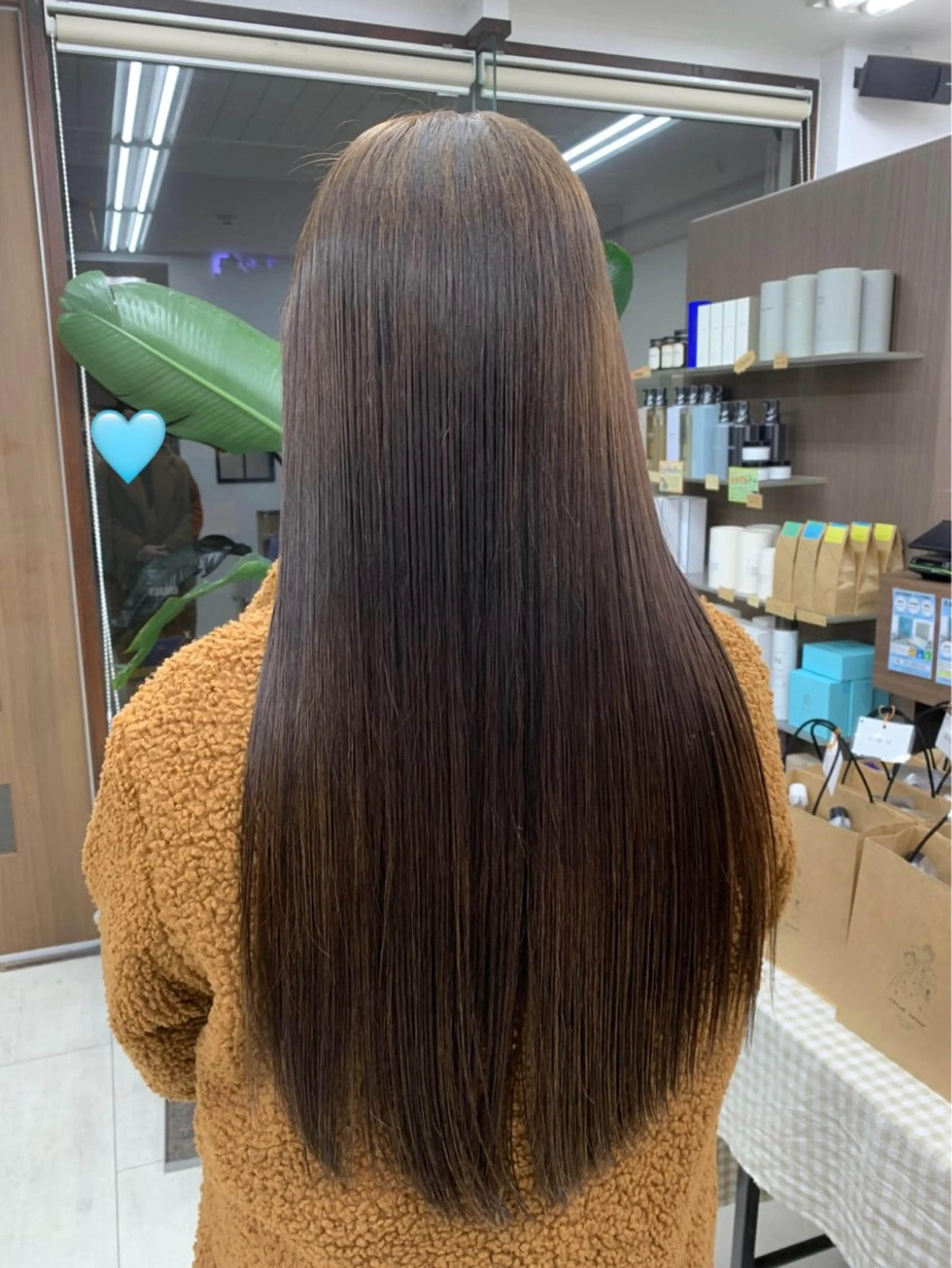 ロング トリートメント ハラダ マヤのヘアスタイル