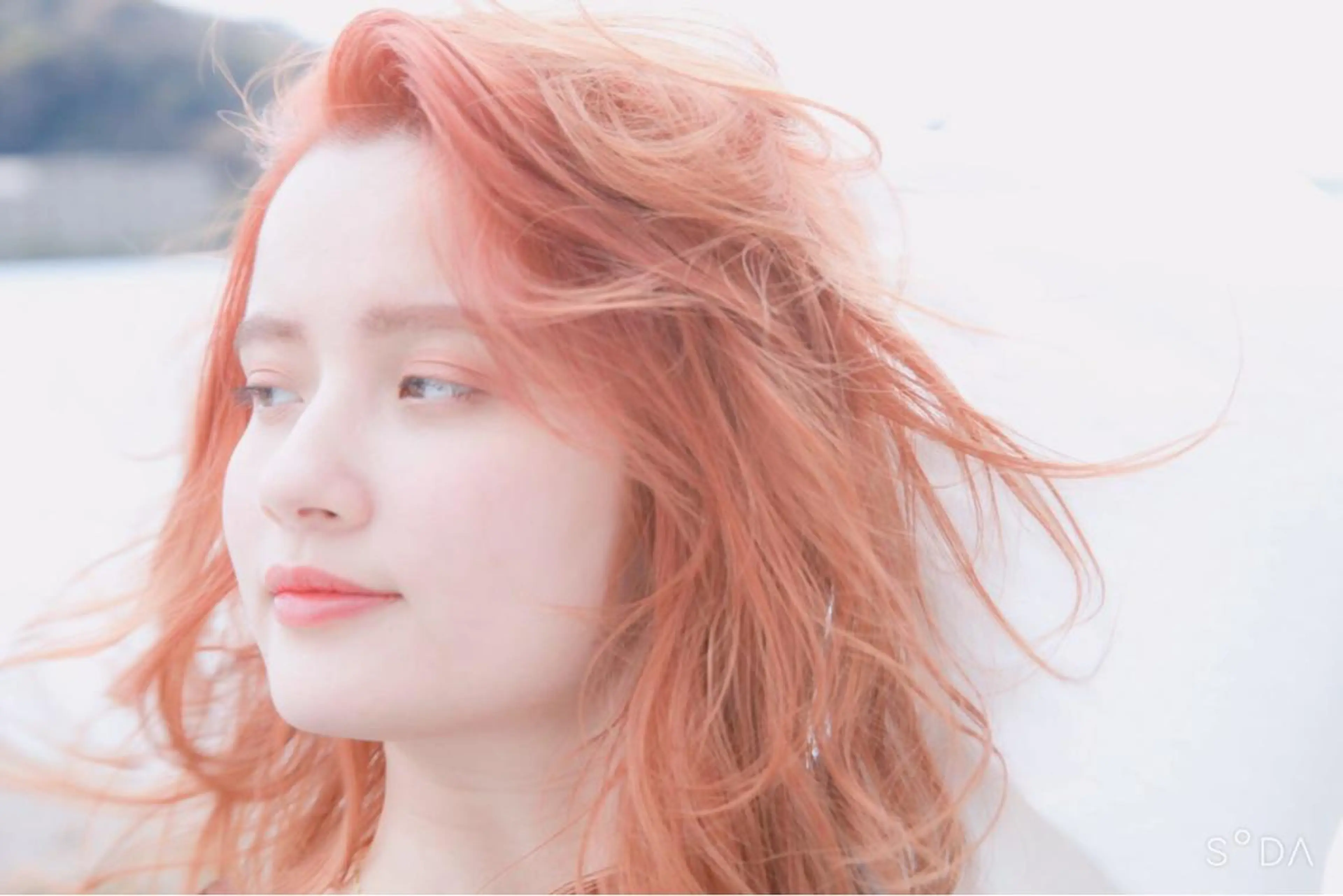 セミロング sand&rose所属・逗子、パーマスタイル ナオイカイラのヘアスタイル