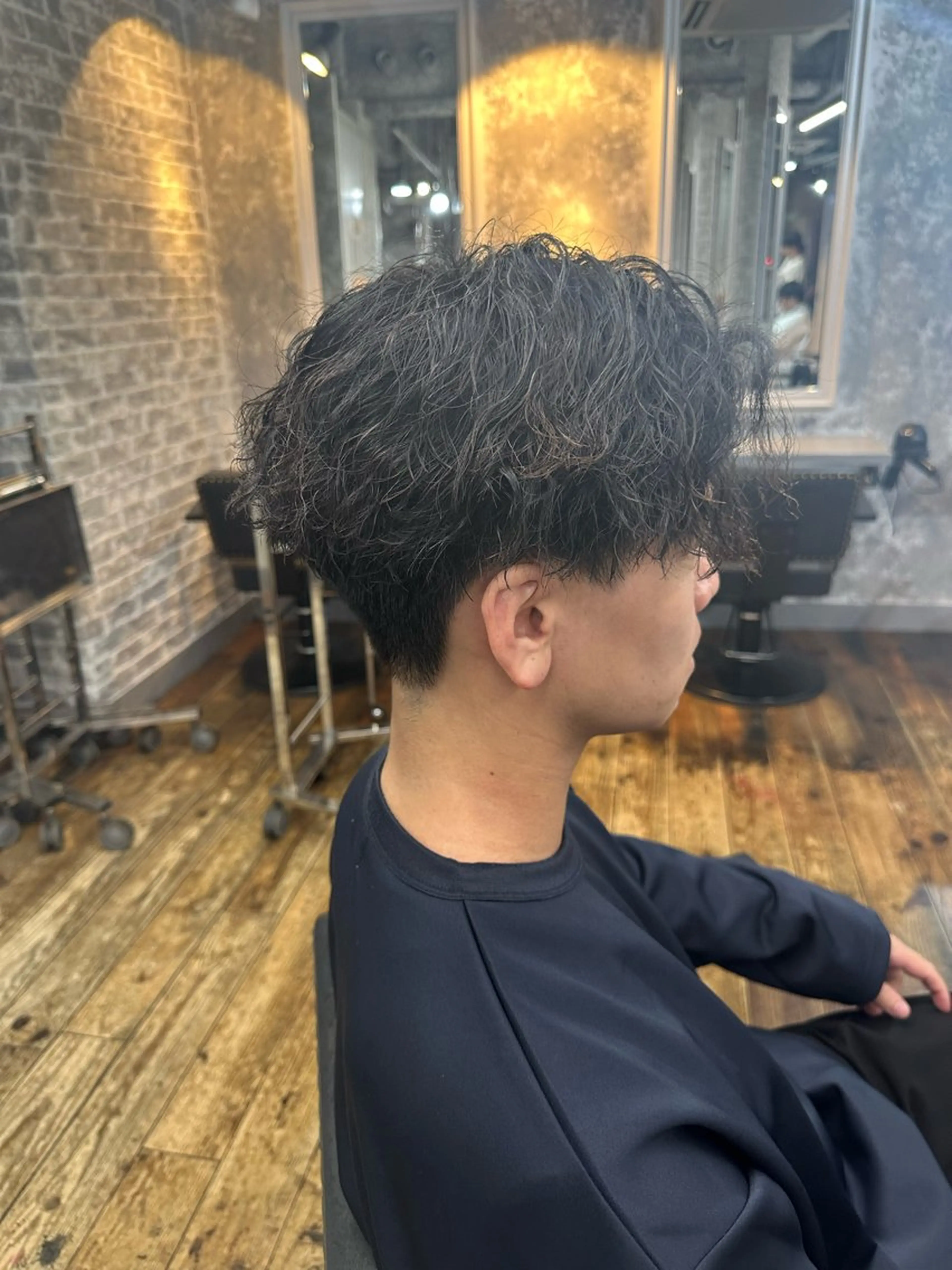 パーマ メンズ パーマ トリートメント 韓国風パーマ💙 毛流れパーマみくのヘアスタイル