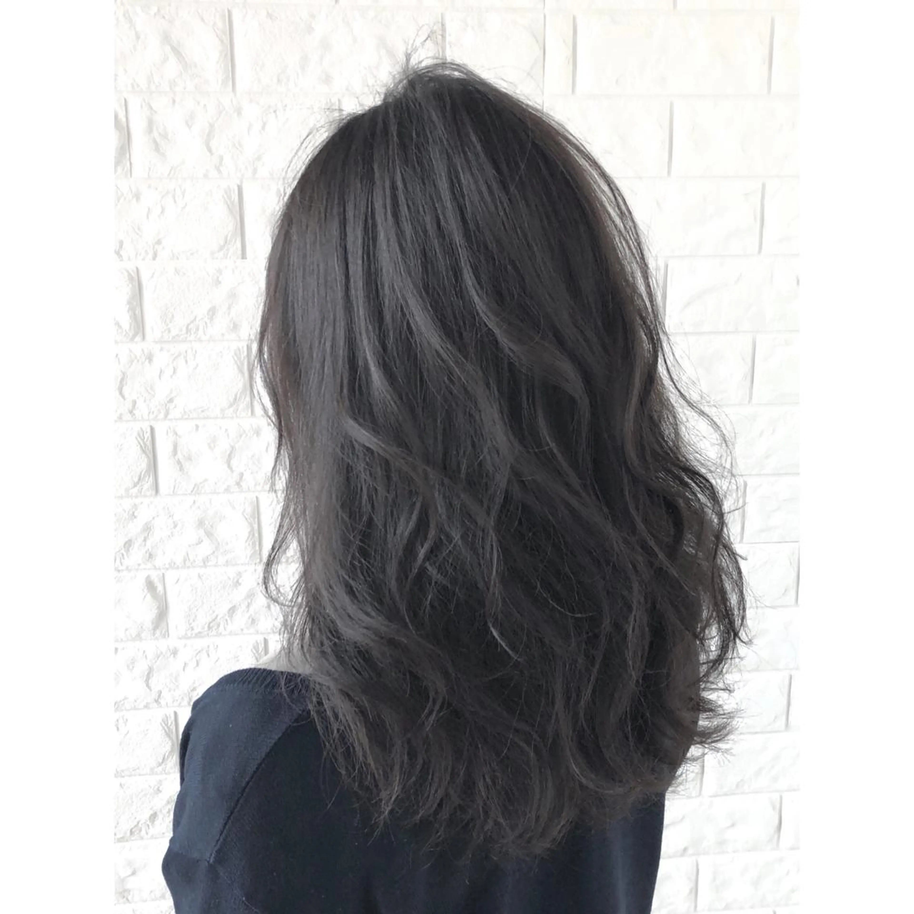 ミディアム カラー 透明感カラー イルミナカラー KIZU 髪質改善 オカルト怪談のヘアスタイル