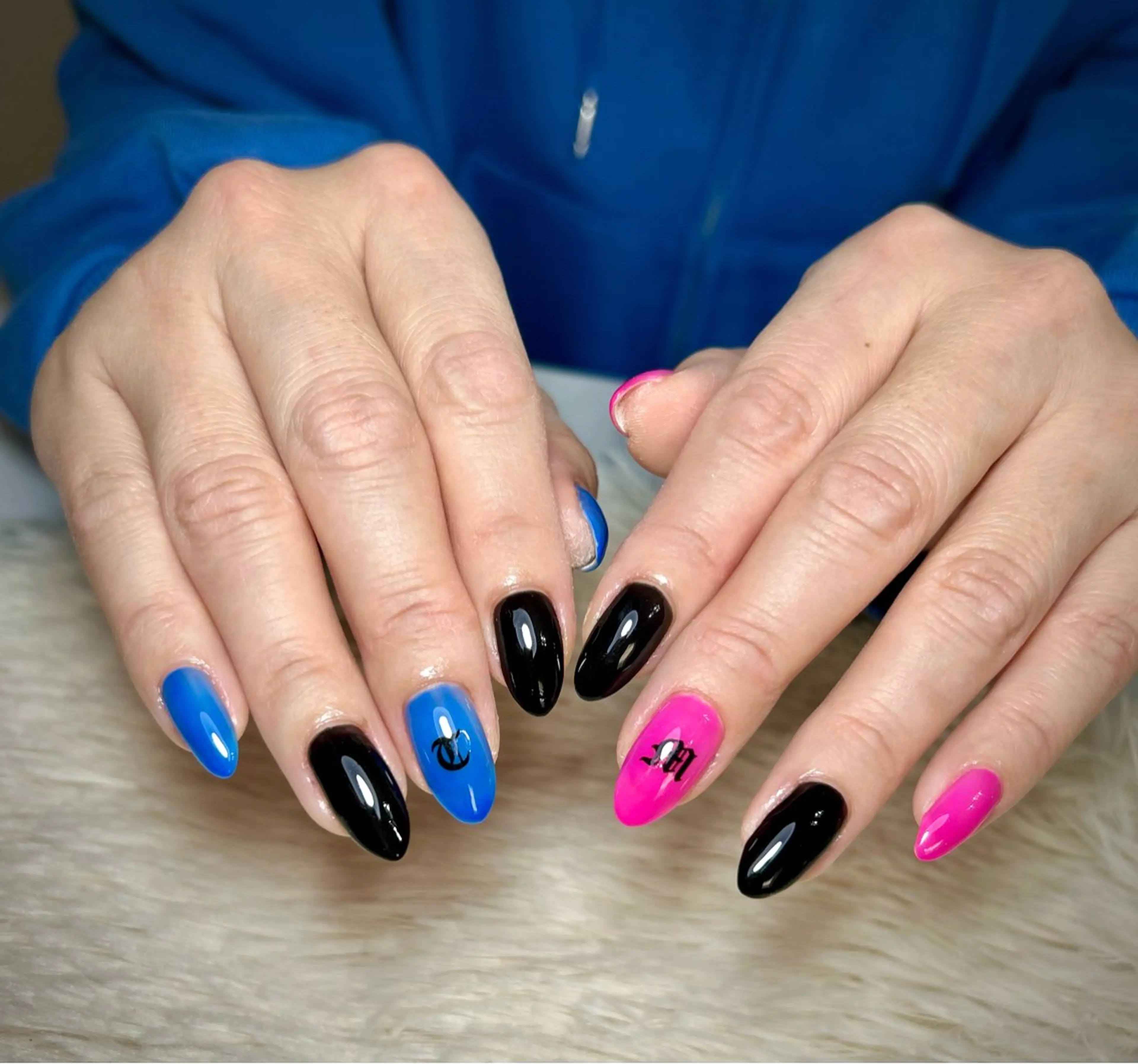 ネイル ハンドネイル フットネイル Nailsalon Latteのネイルデザイン