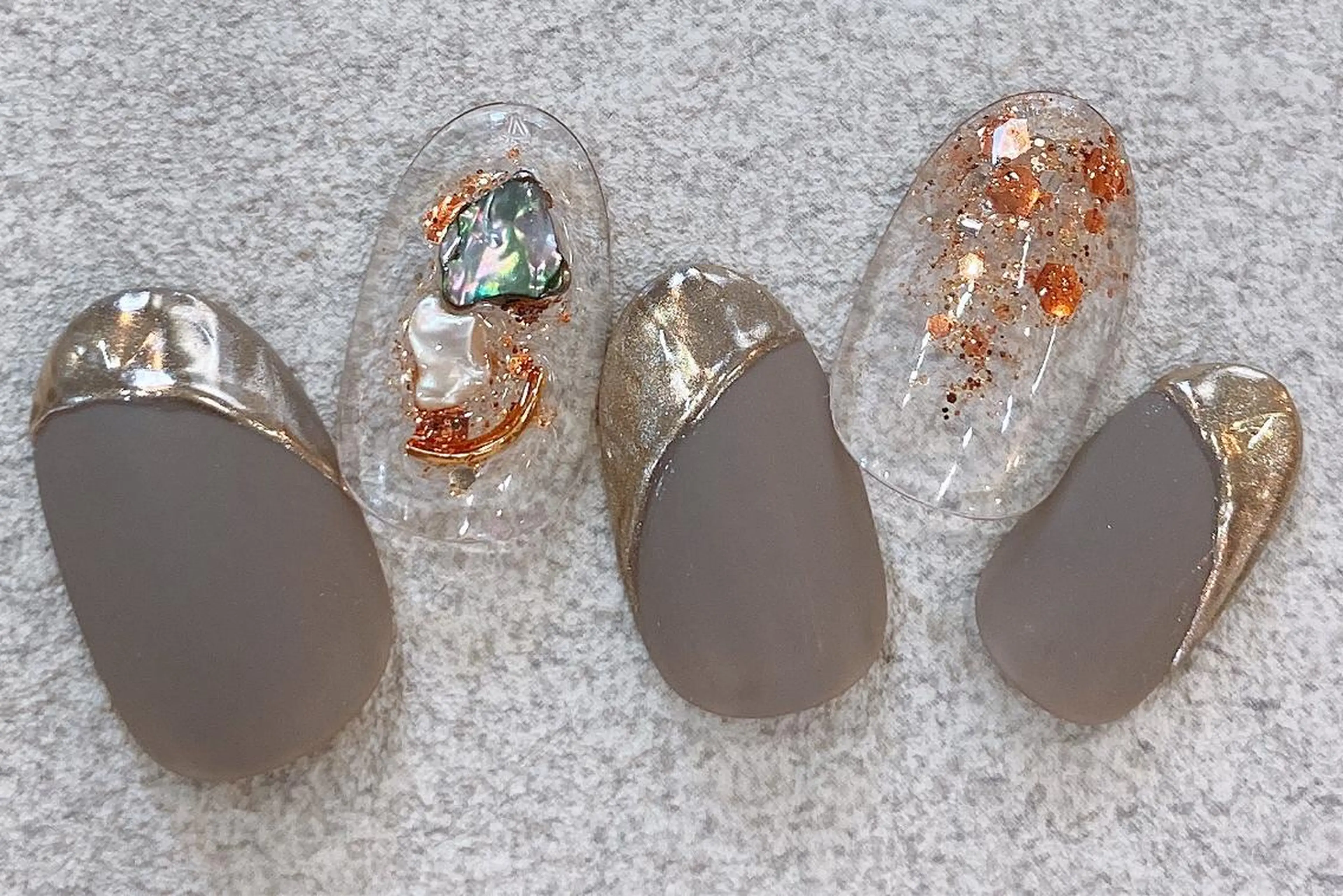 ネイル G's  nail所属・横浜本郷台駅 《G's nail》のネイルデザイン