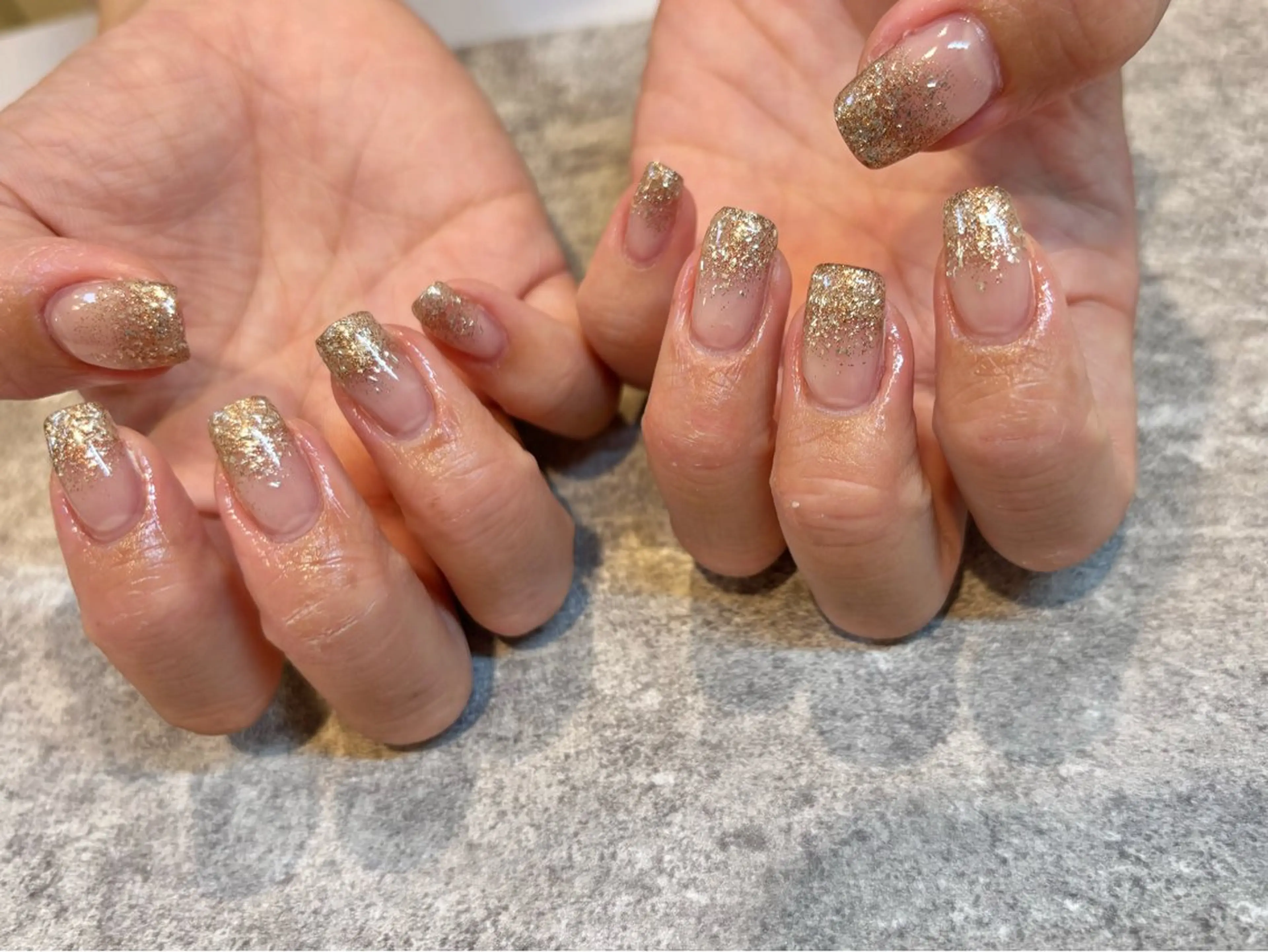ネイル ハンドネイル AXSIA NAILのネイルデザイン