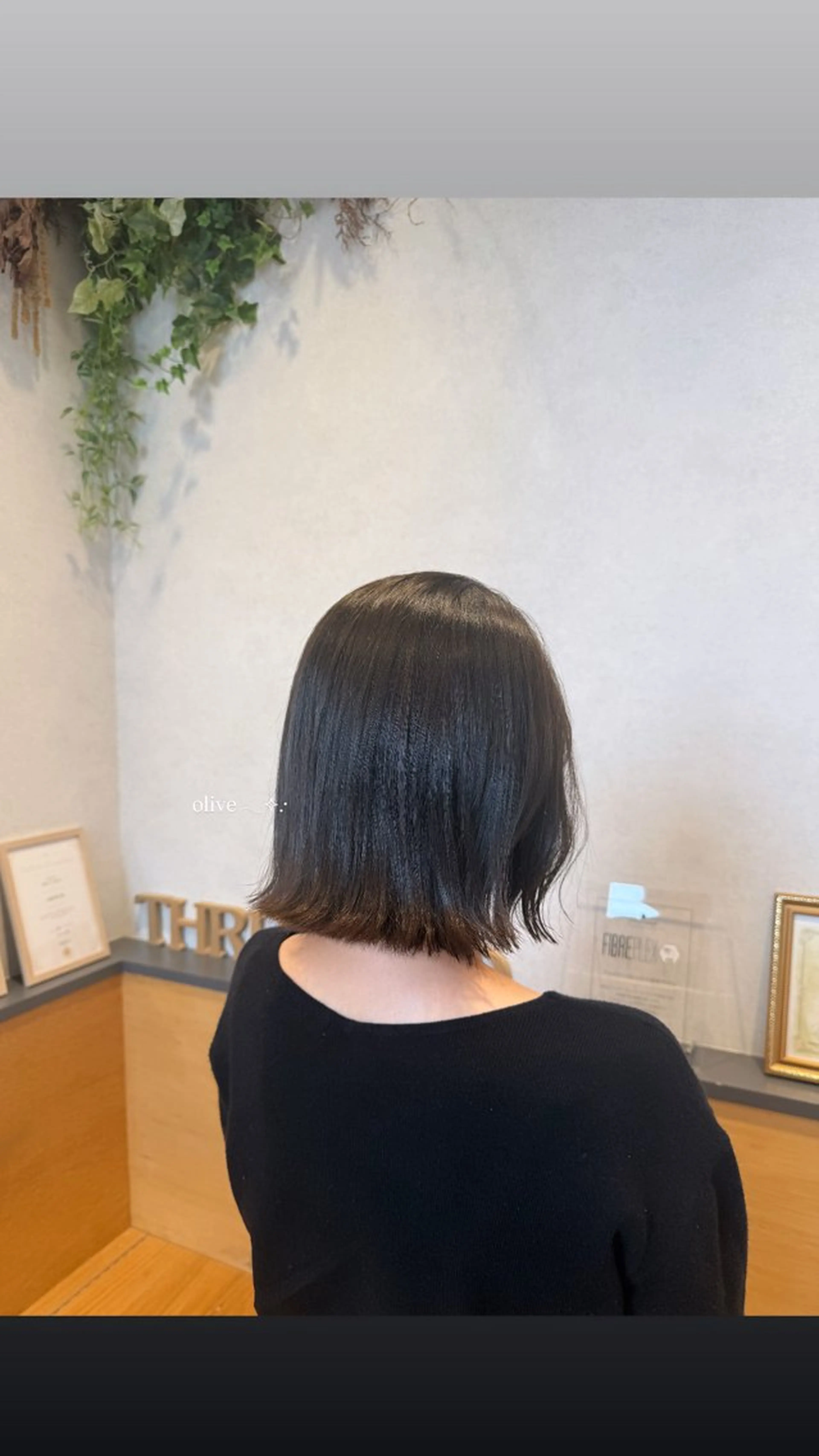 ミディアム カット 艶カラー 🎀良川琴奈のヘアスタイル