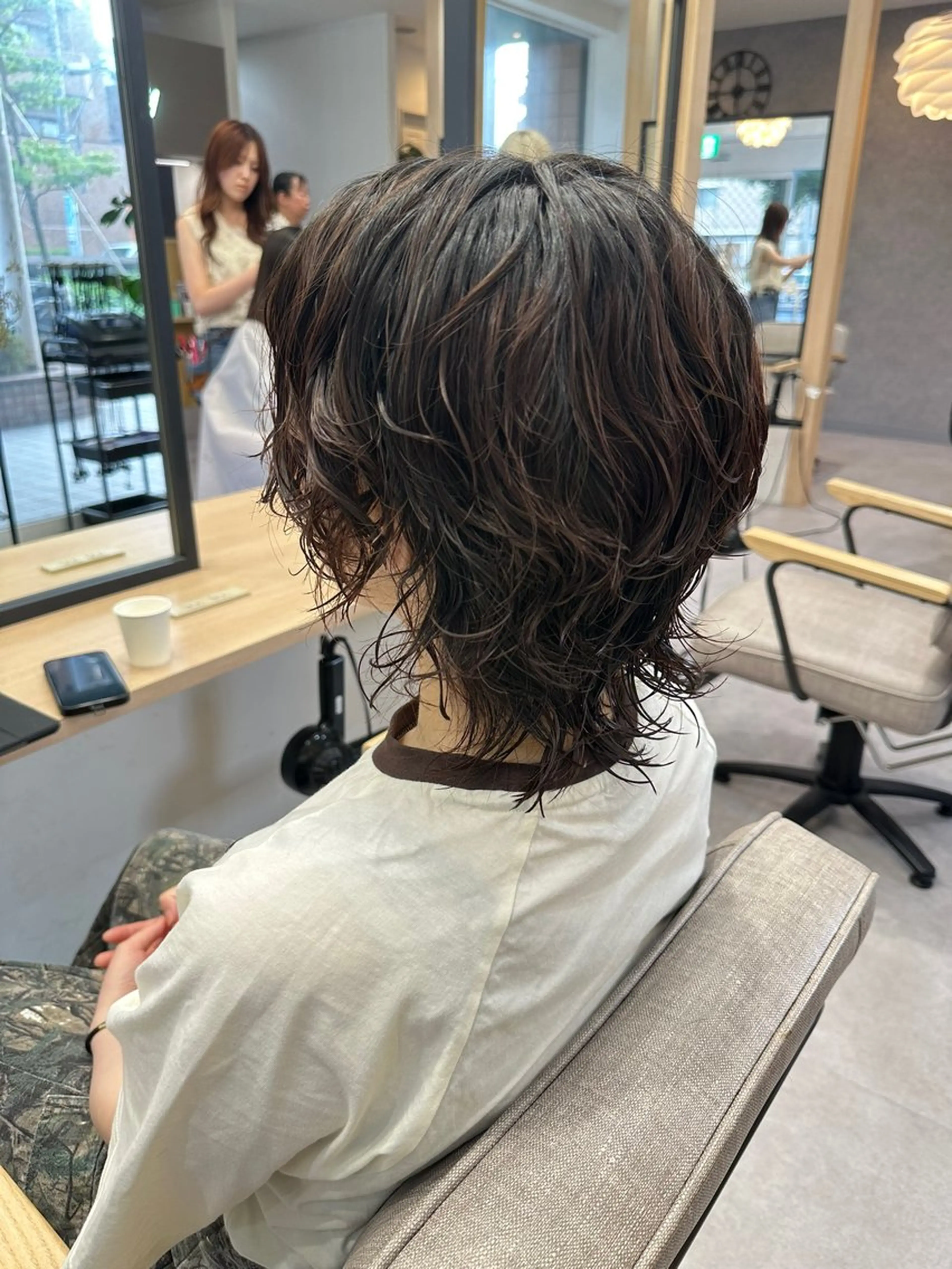 ミディアム パーマ ミディアムパーマ ウルフカット カット 🦋大類 奏愛🦋のヘアスタイル