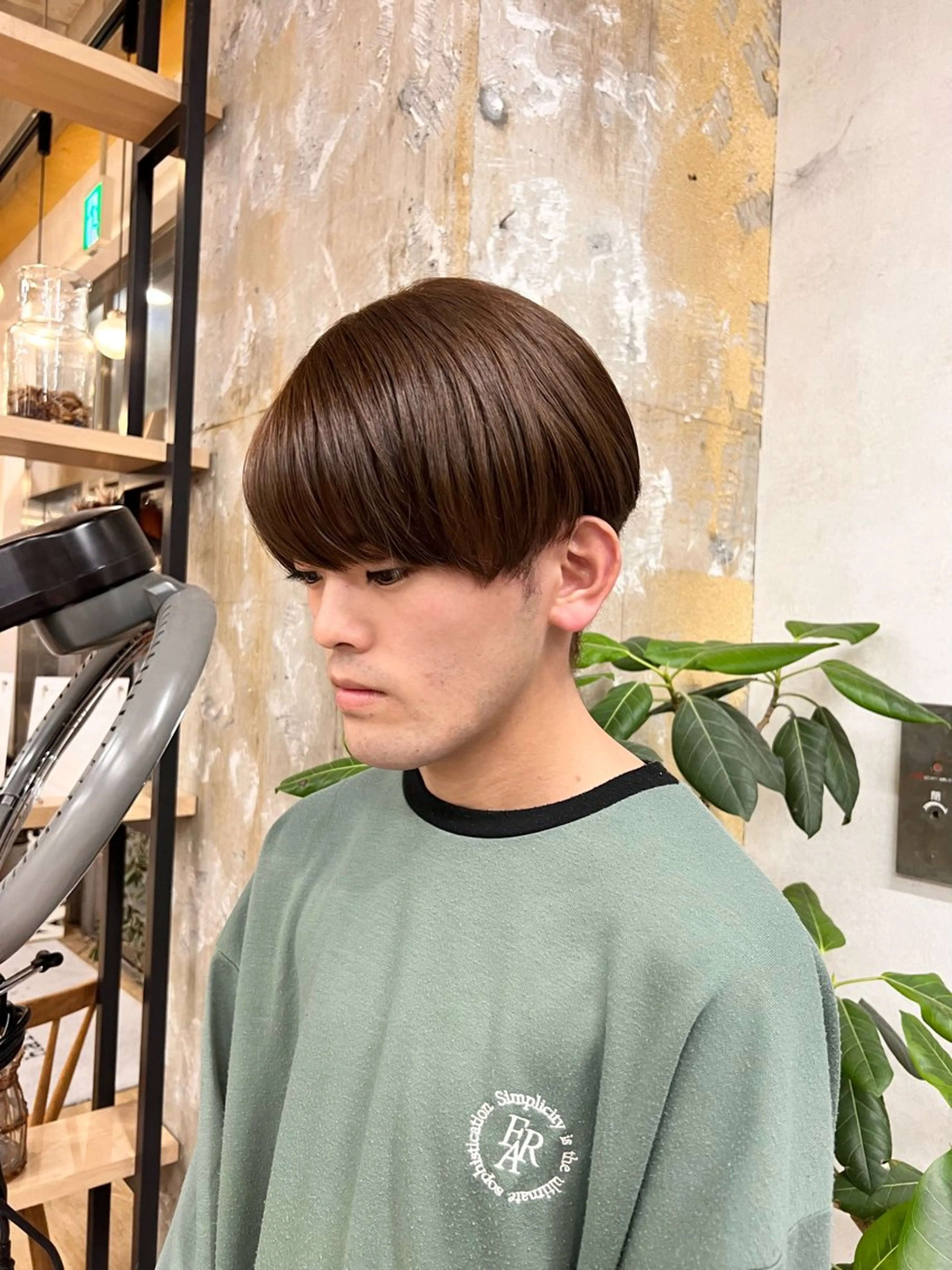 メンズ ブリーチカラー 〻髪質改善〻アレンジのヘアスタイル