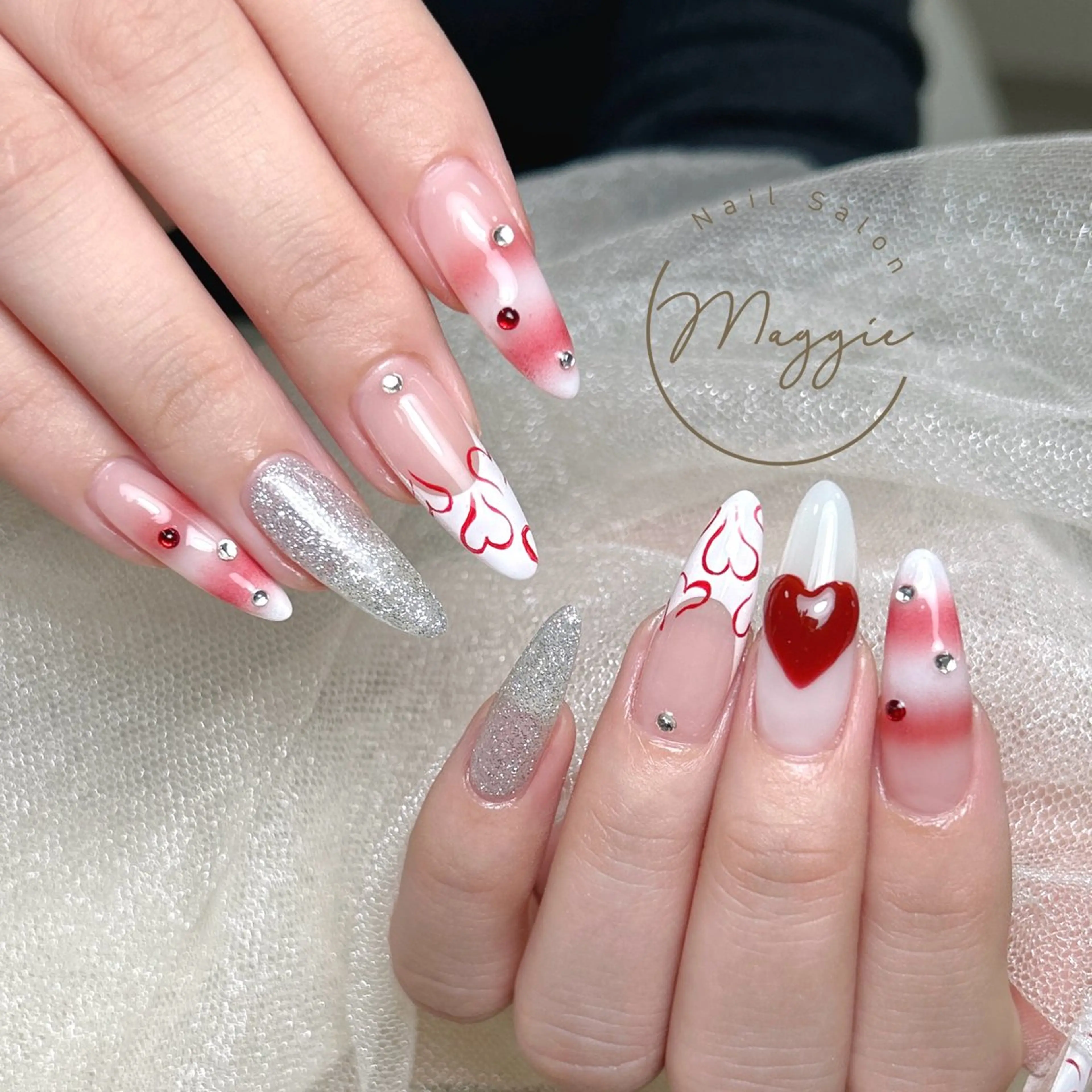ネイル Maggie Nail🦩のネイルデザイン
