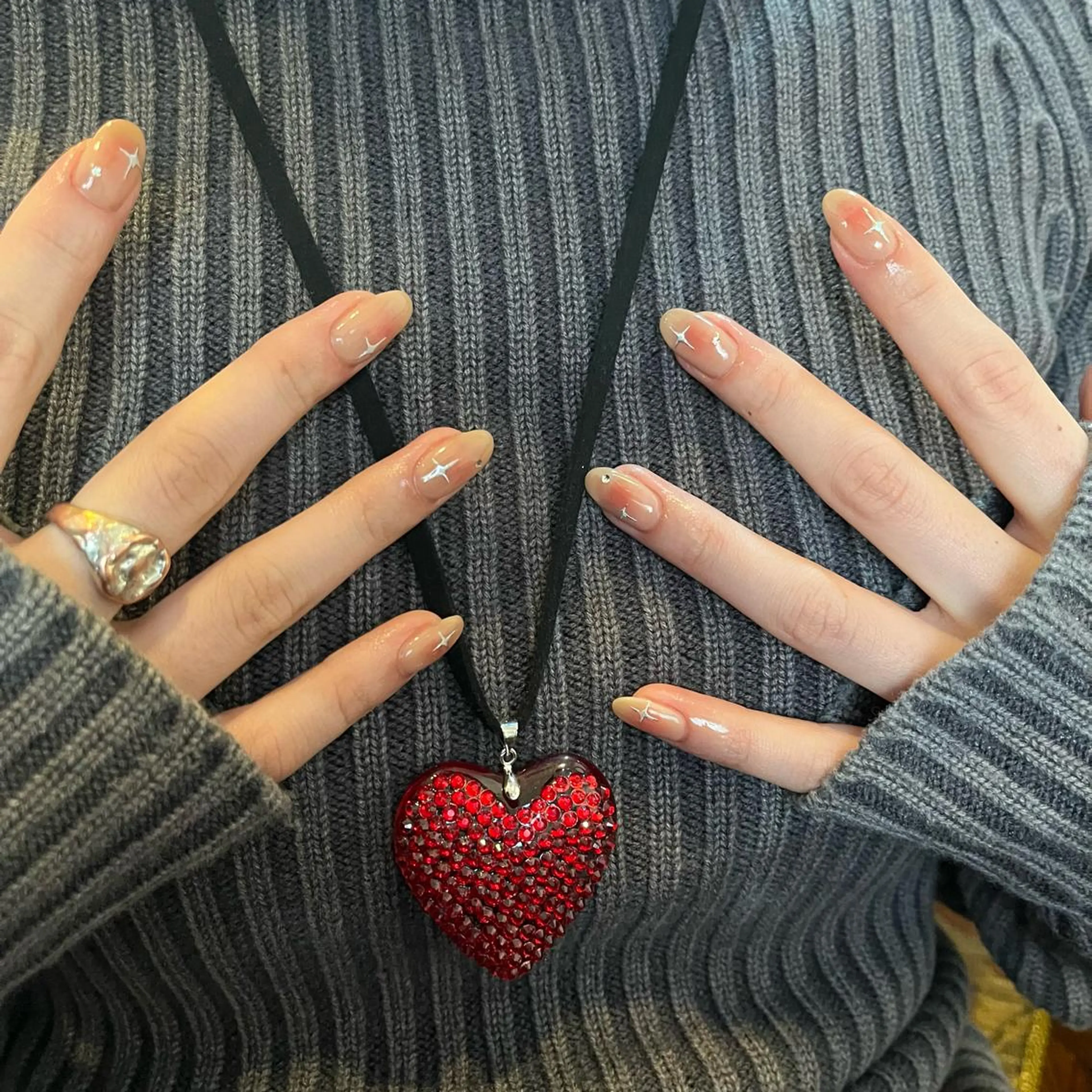 ネイル ハンドネイル Trico Antique所属・岩本 杏のネイルデザイン