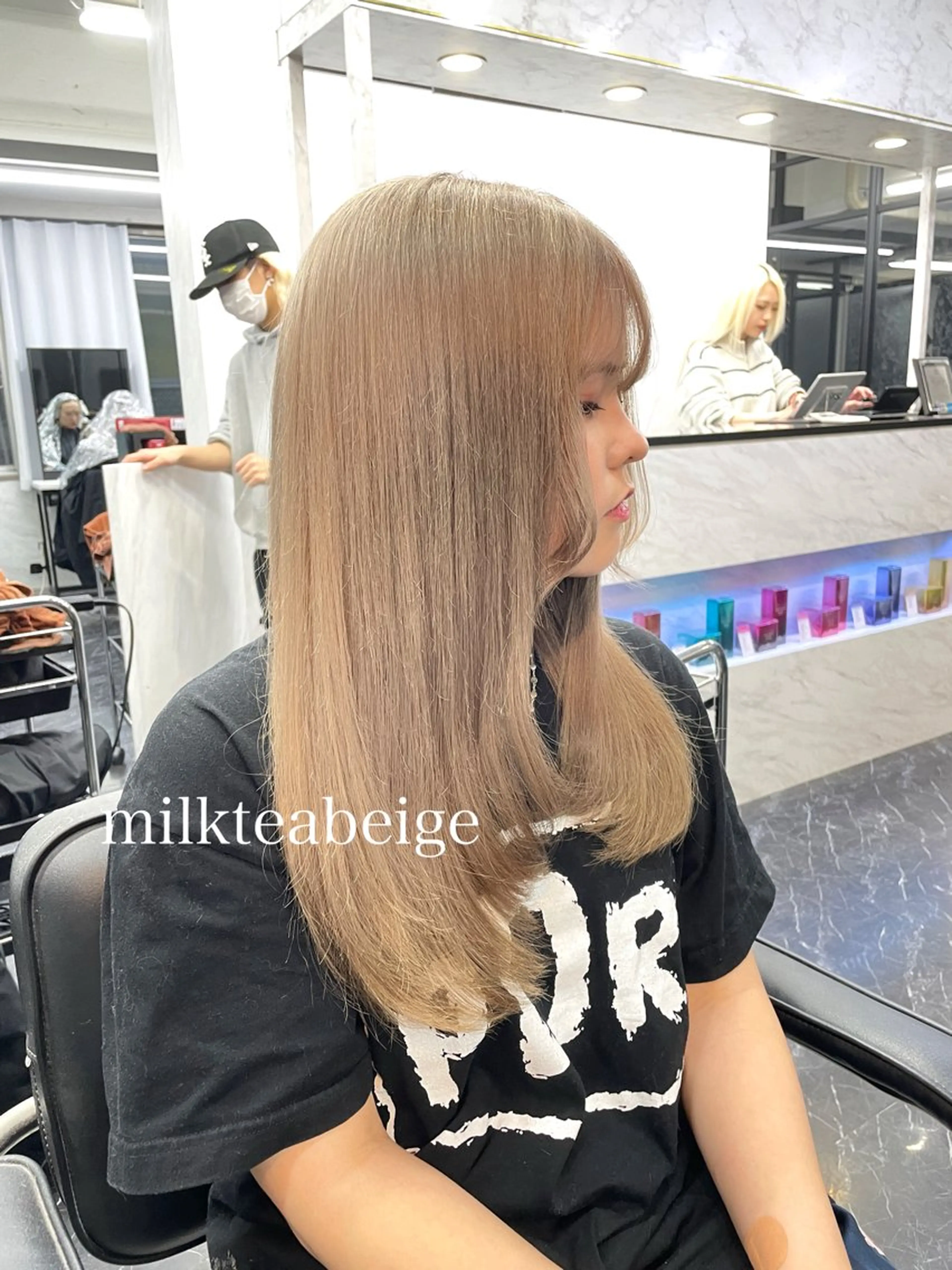 セミロング カラー ブリーチ ケアブリーチ ヘアカラー エクステ エクステ🩵ブリーチ 韓国ヘア🩵KAEのヘアスタイル