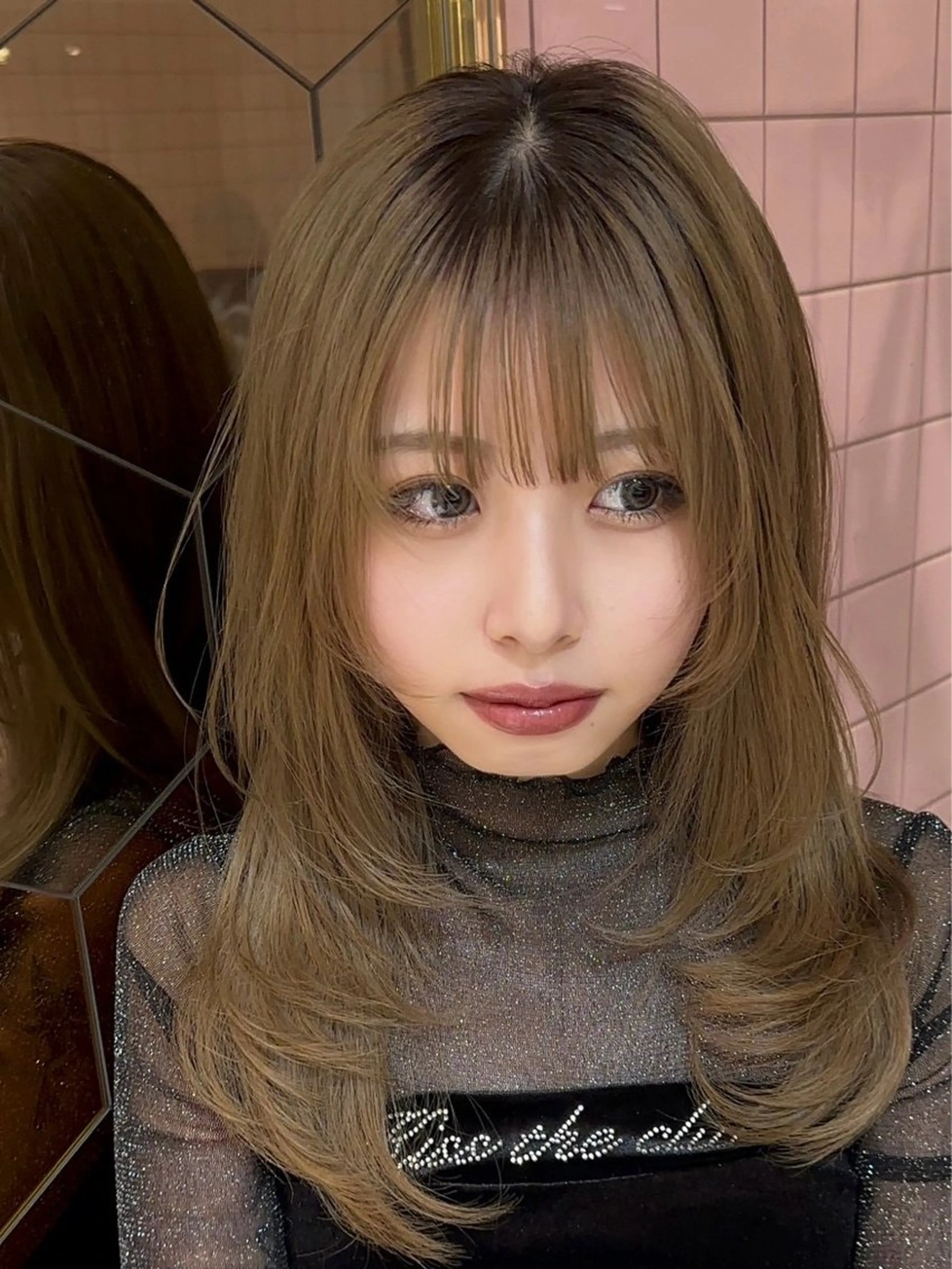 ミディアム 髪質改善 韓国風ヘア レイヤーカット ウルフカット ウルフレイヤー カット ヘアカラー トリートメント レイヤー/ボブ/ 髪質改善/梶川 夏季のヘアスタイル