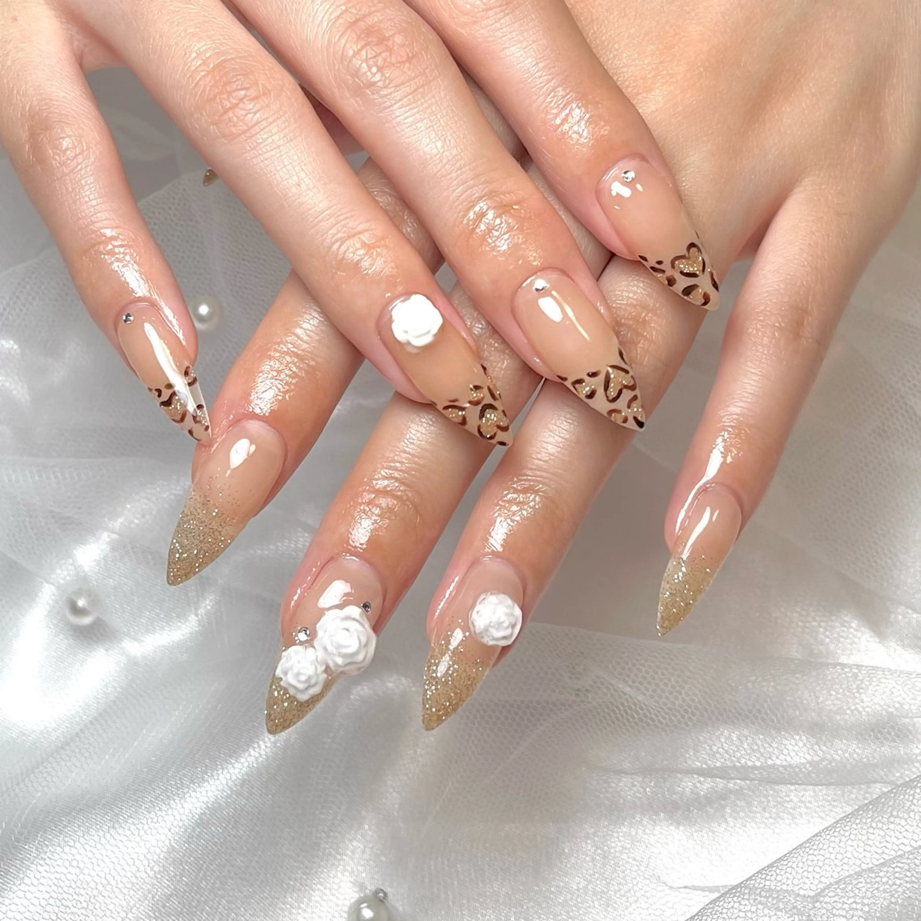 ネイル アニマル柄 COCO  NAIL所属・COCO NAILのネイルデザイン
