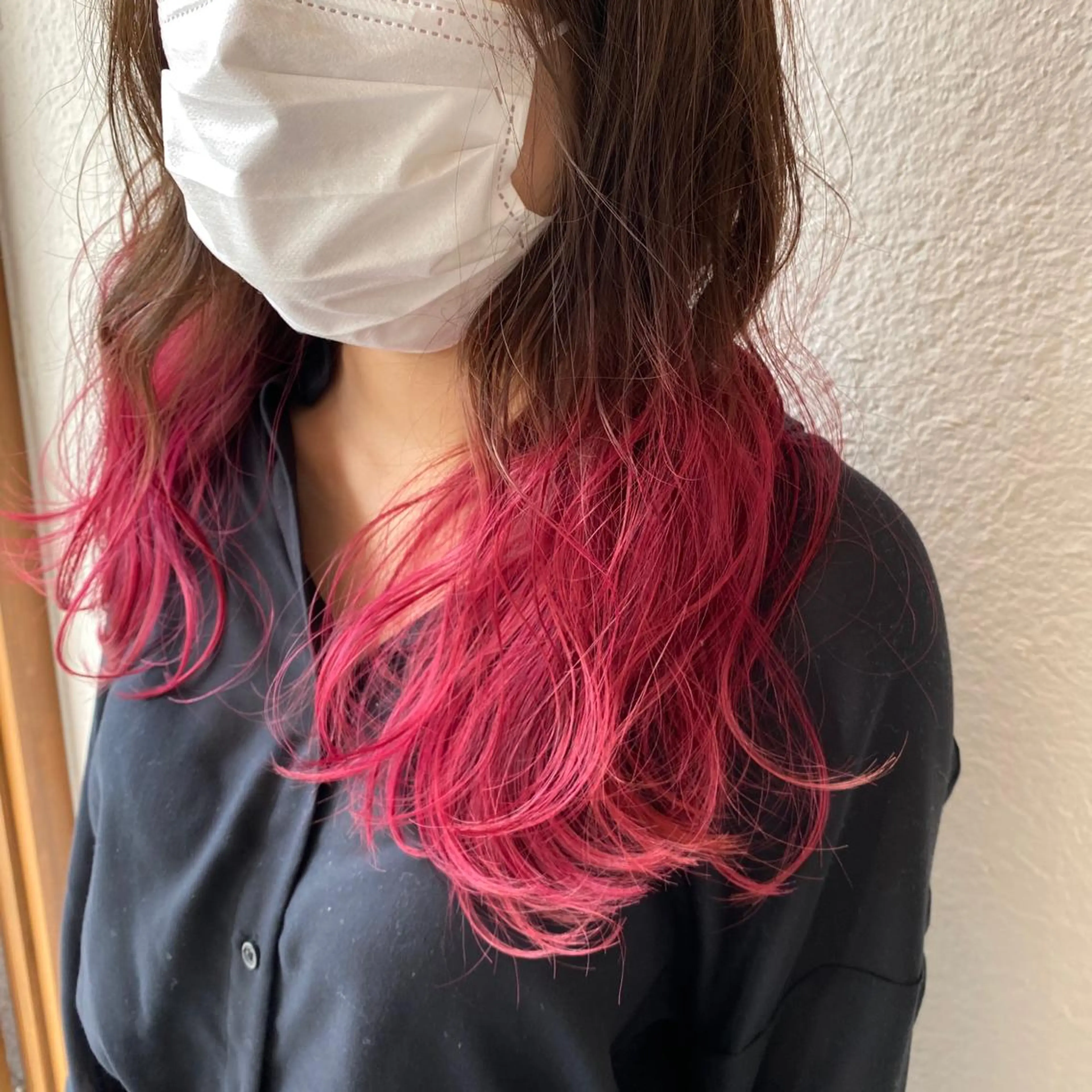 セミロング カラー ブリーチ グラデーションカラー カット ヘアカラー 入江 志穂のヘアスタイル
