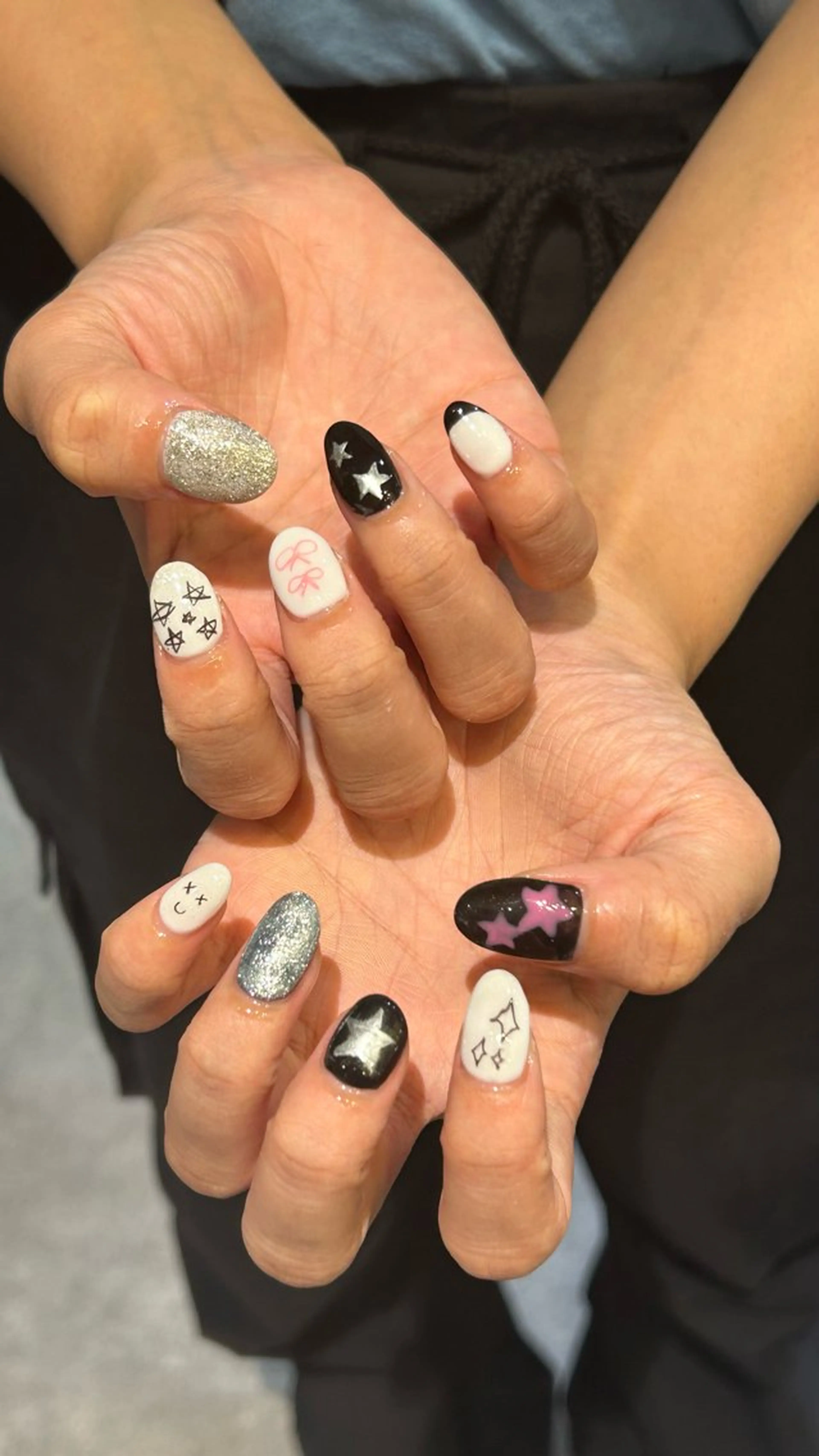 ネイル ハンドネイル ハンドケア 🌀個性派ネイル🌀 シノのネイルデザイン