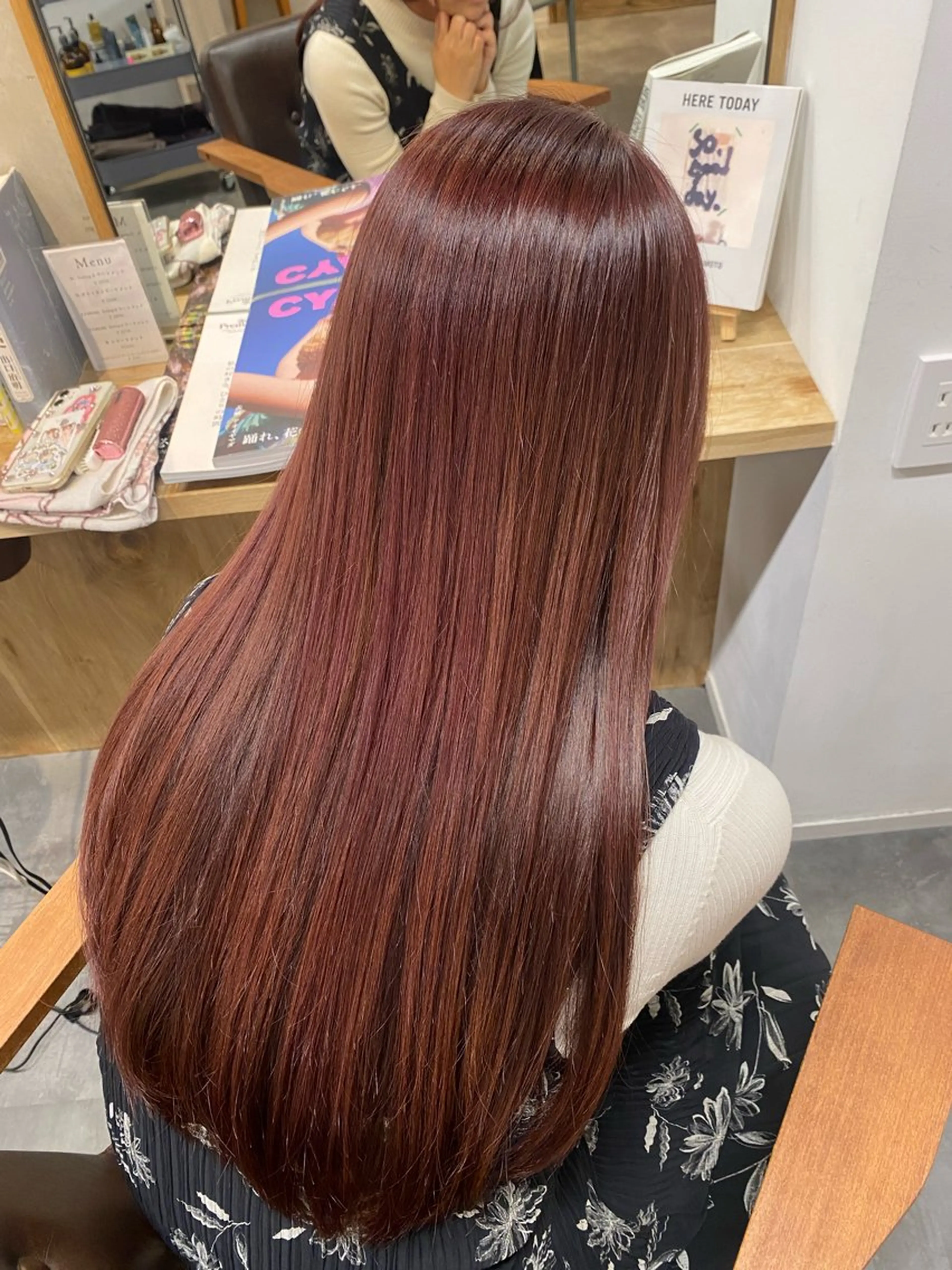 ロング カラー hair&culture gallery moloco　神保町　九段下店所属・RISA🩶🐈‍⬛ カット✨透明感カラーのヘアスタイル