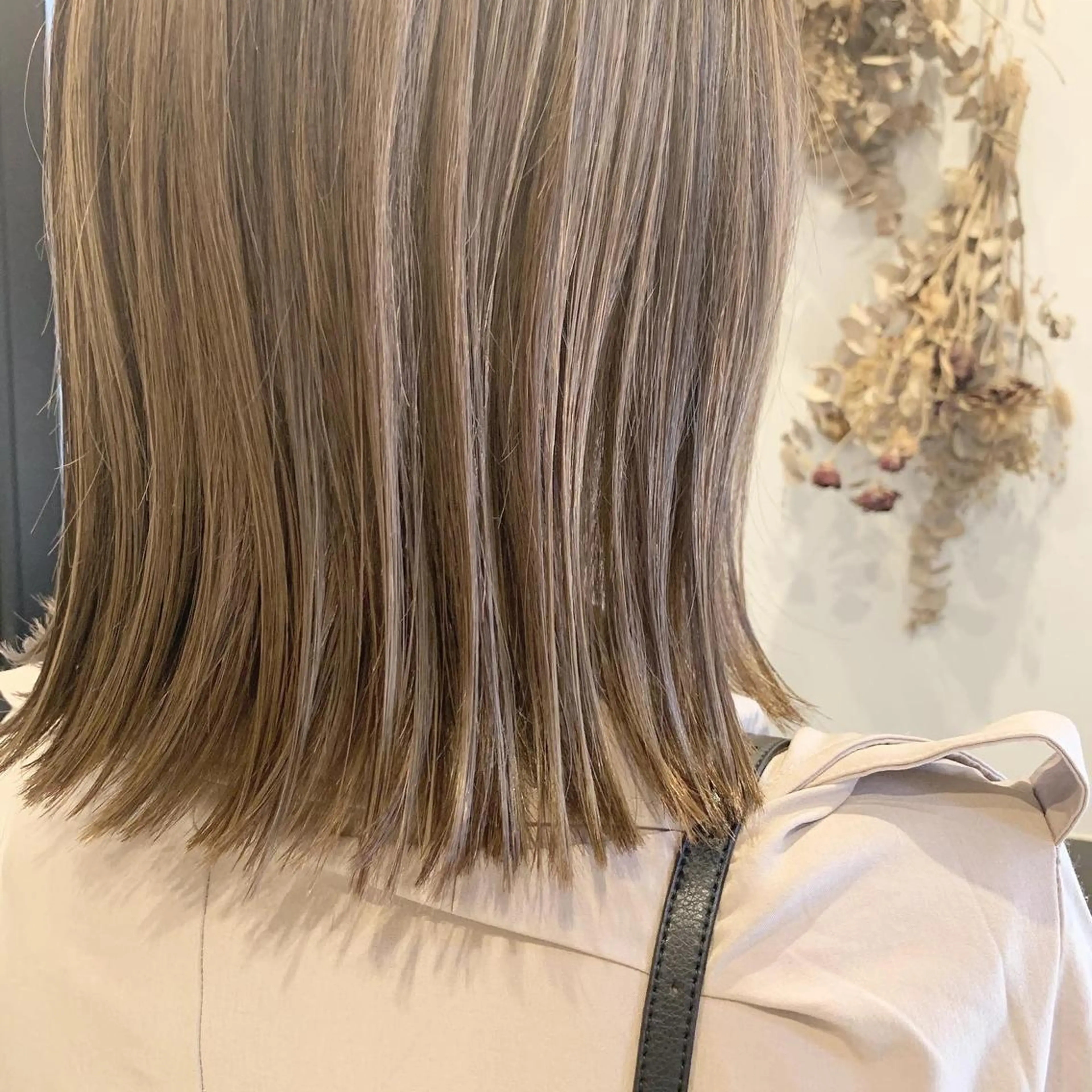 ミディアム カラー 髪質改善period.所属・いしかわまい🎀 髪質改善特価サロンのヘアスタイル