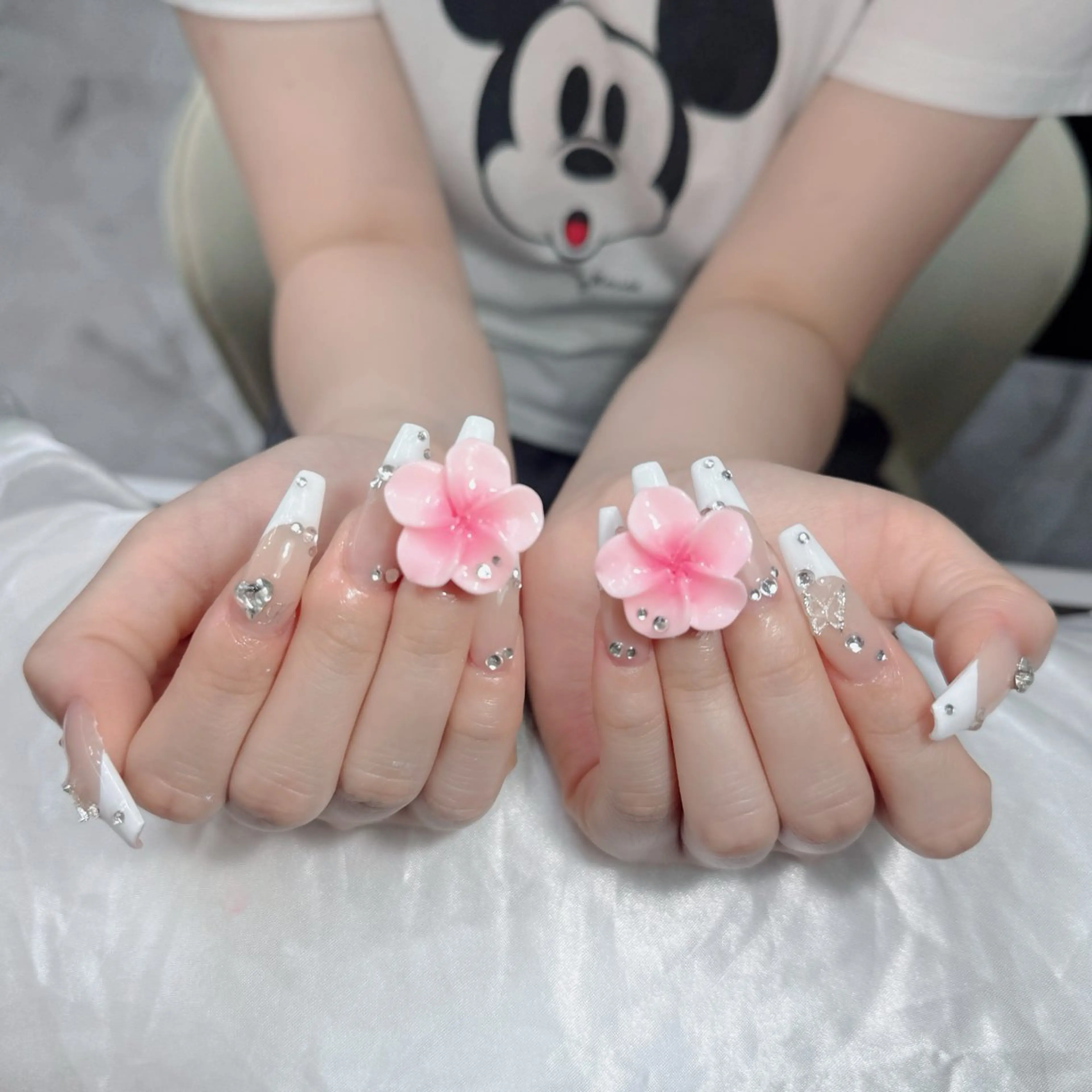 ネイル アートネイル フレンチネイル ジェルネイル 韓国ネイル マグネットネイル ハンドネイル Lenie Nail Salonのネイルデザイン