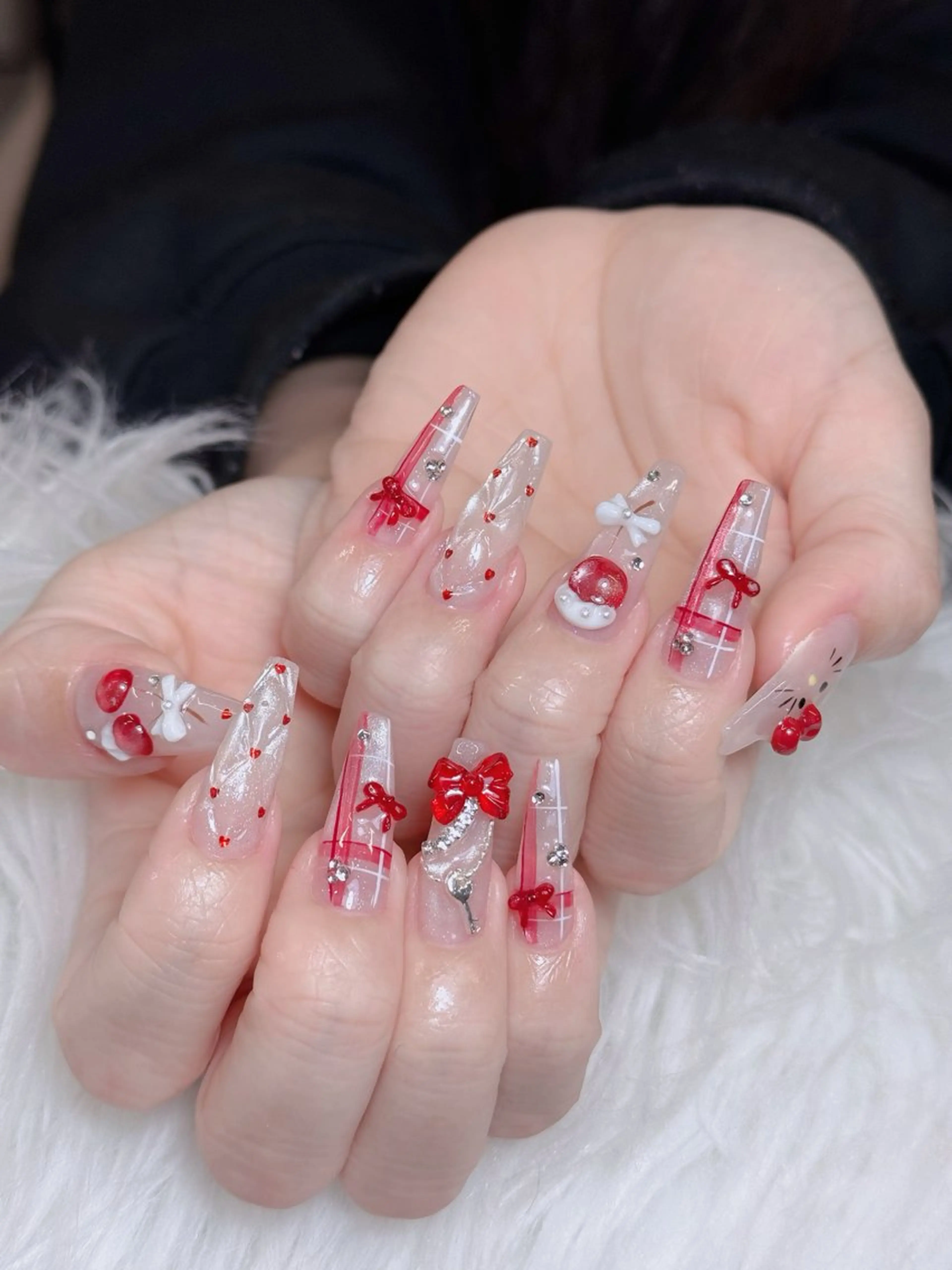 ネイル オーロラネイル チークネイル フットネイル フレンチネイル ハロウィン ハンドネイル Lumi Nail 新大久保3‘のネイルデザイン