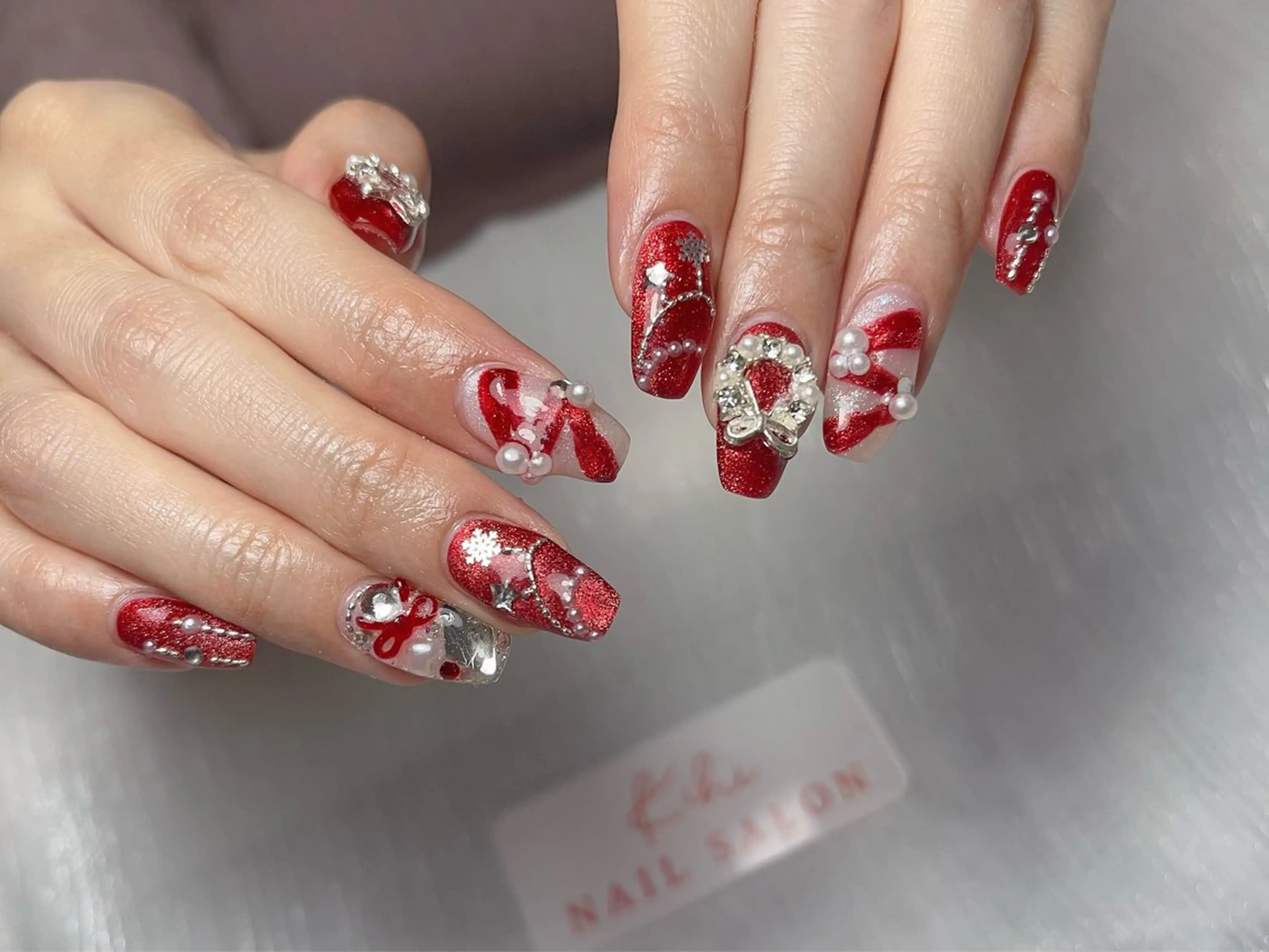 ネイル アートネイル フレンチネイル ジェルネイル グラデーション 韓国ネイル ハンドネイル 💕鈴木ユリ パラジェル/オフ無料のネイルデザイン