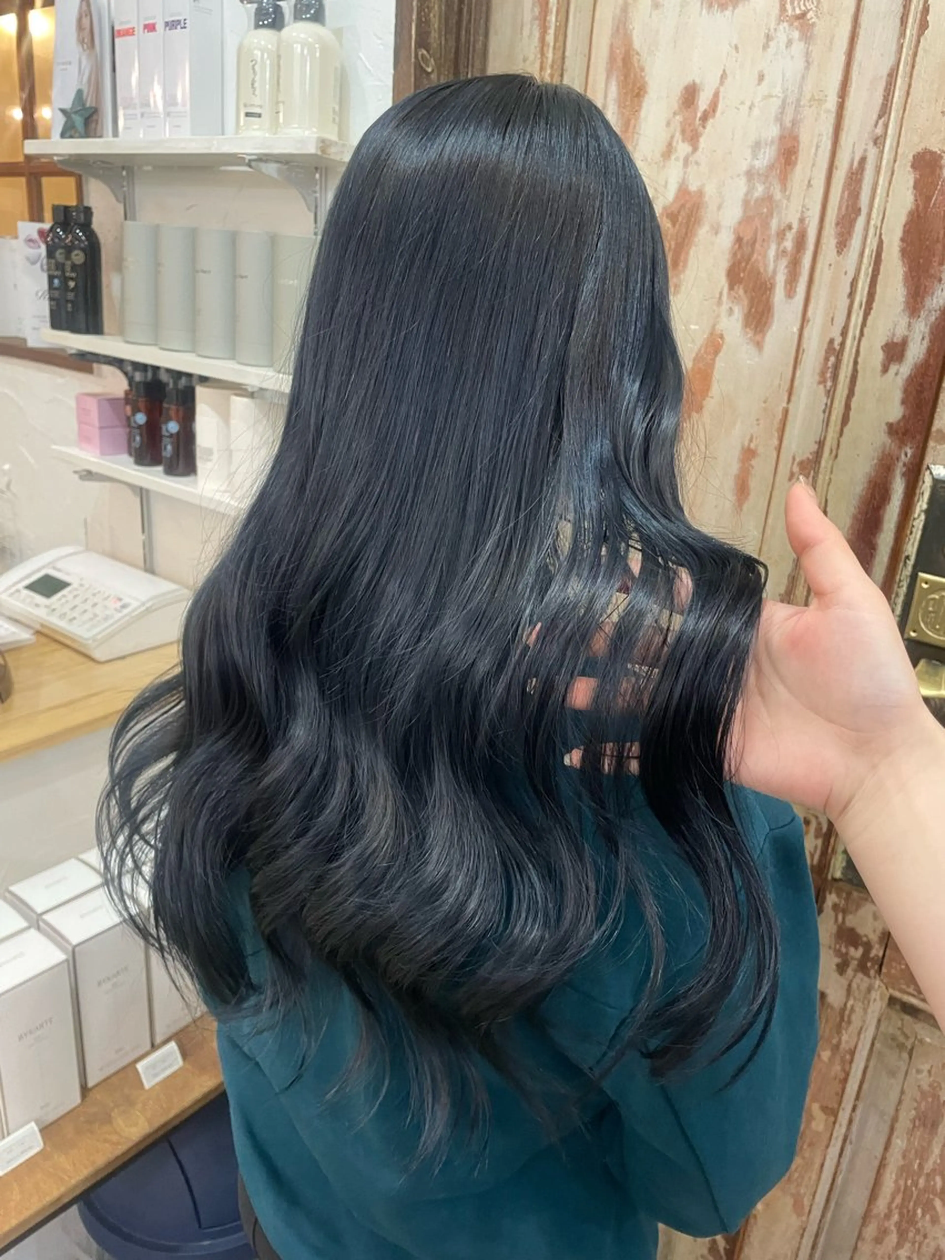カラー ブリーチ 透明感カラー i.+odori所属・‎🤍Miu‎🤍 レイヤーカット‎🤍のヘアスタイル