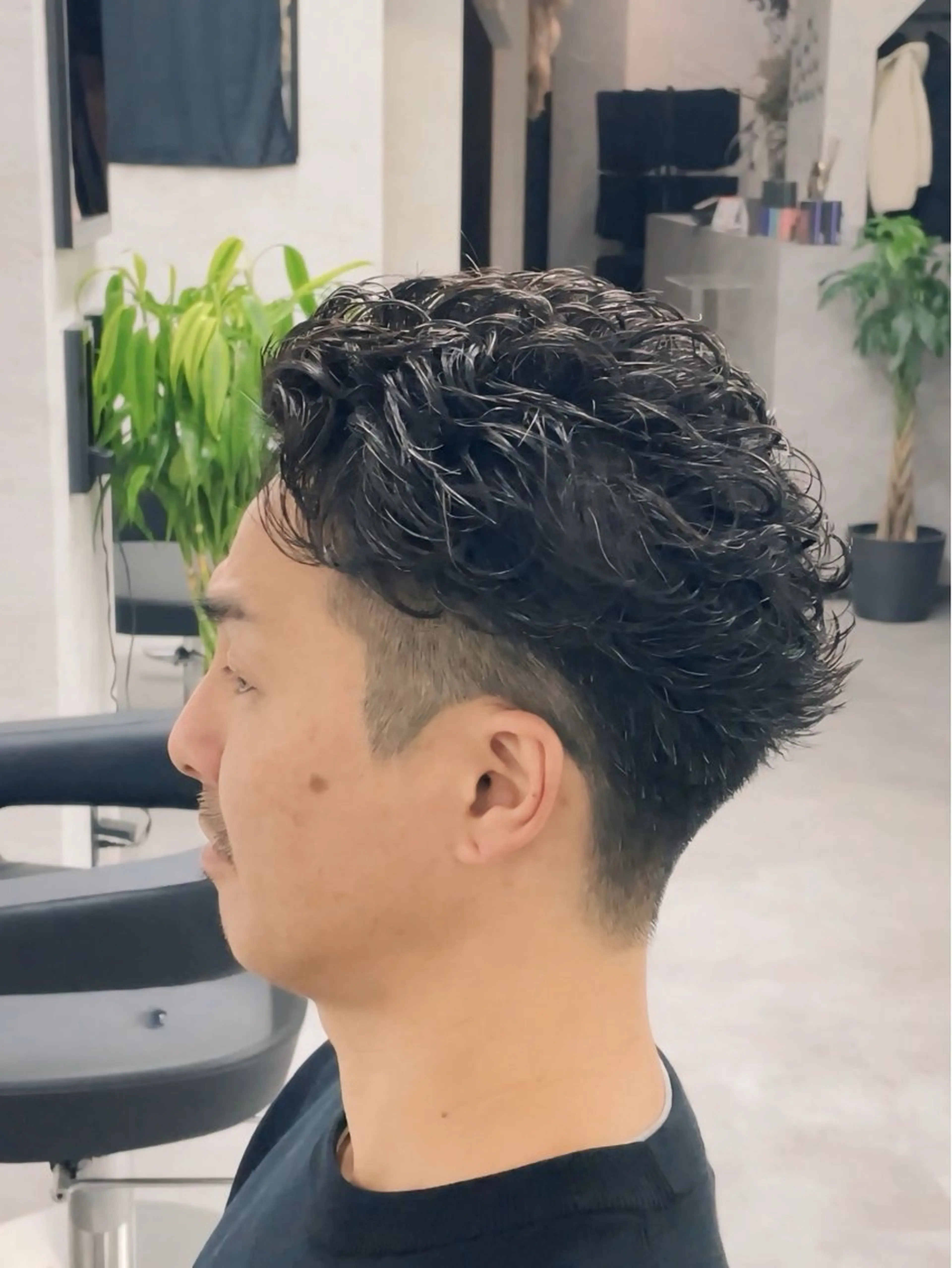 メンズ カット パーマ 遠藤 健登のヘアスタイル