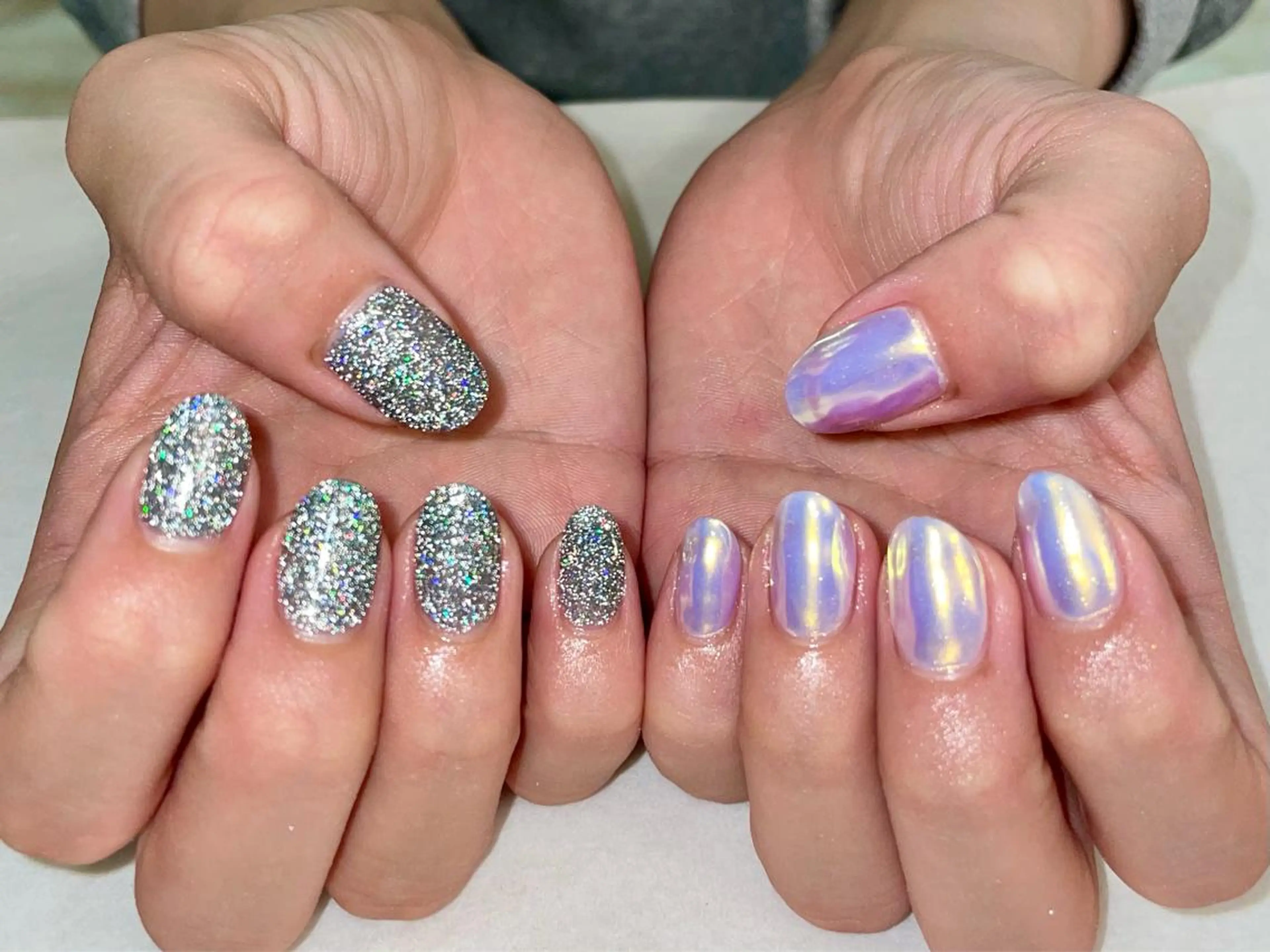 ネイル フラッシュネイル ミラーネイル ホワイト yo koのネイルデザイン