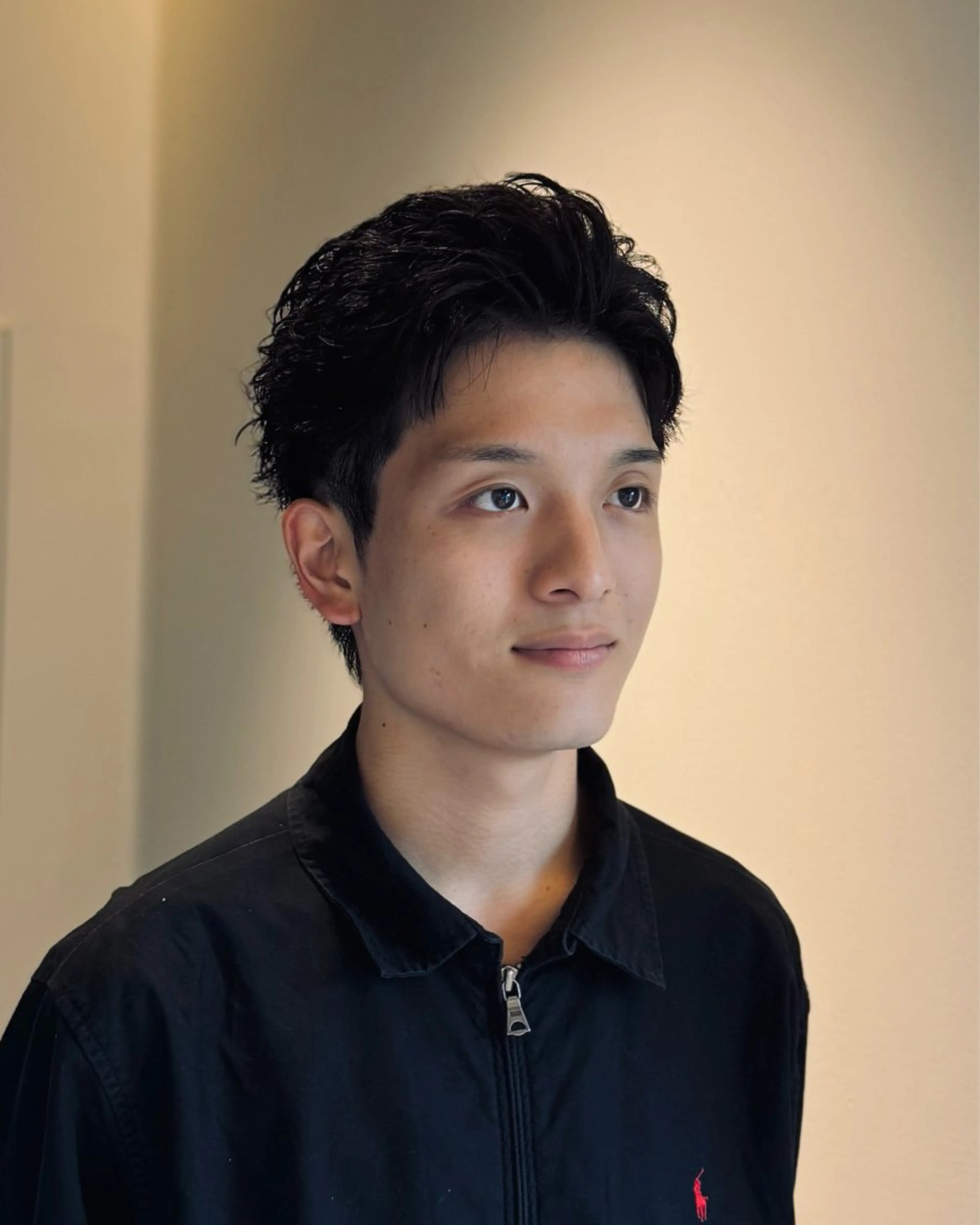ショート パーマ メンズ くせ毛 ショートヘア カット パーマ スパイキーショート 大人パーマ 丸山のヘアスタイル