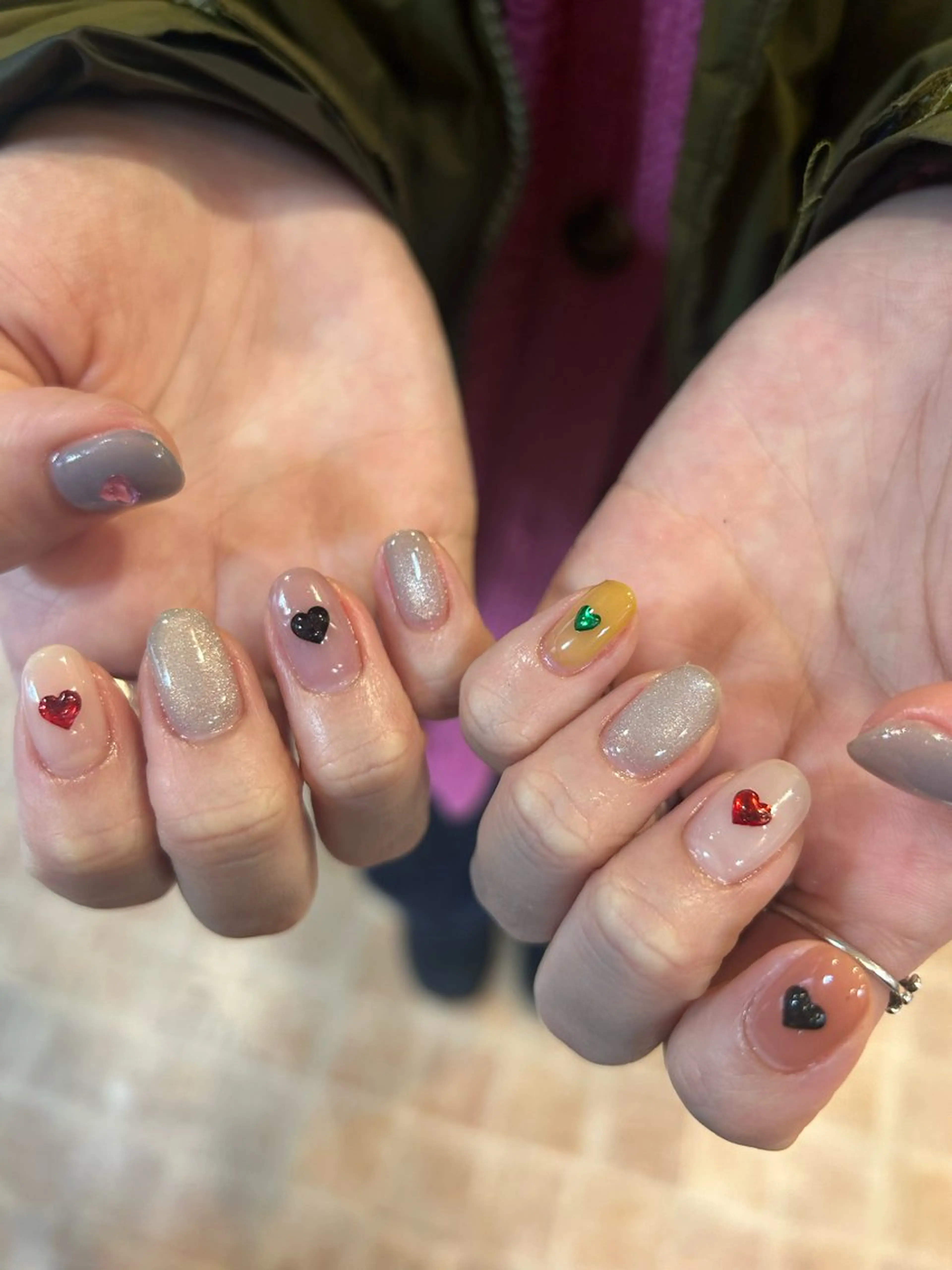 ネイル ハート マグネットネイル ぷっくりネイル sun.lino所属・小野寺 千尋のネイルデザイン