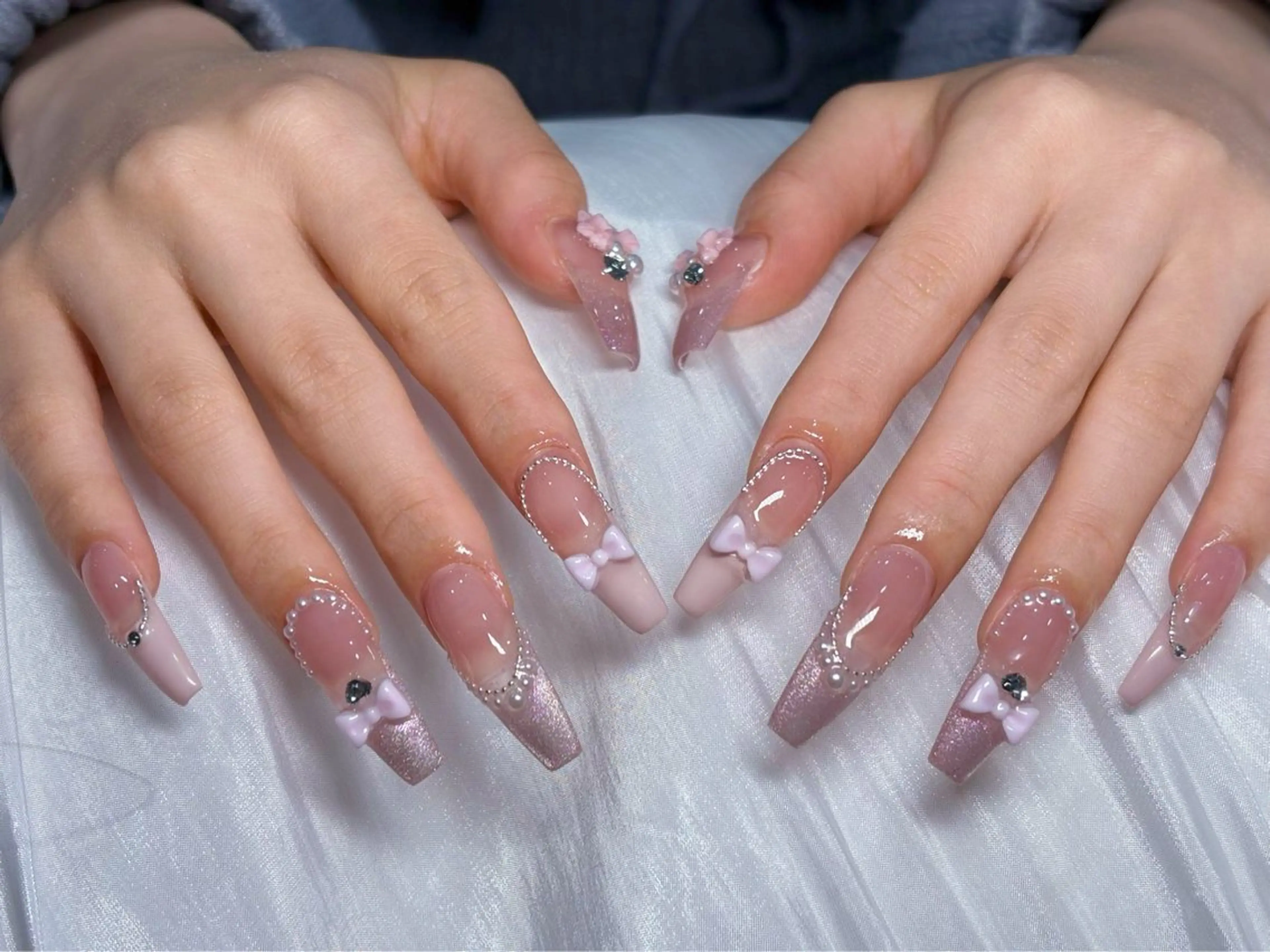 🎀新店ワンホンネイル💅★自爪オフ無料★長さ出し、持ち込みデザインorパーツ付け放題の写真