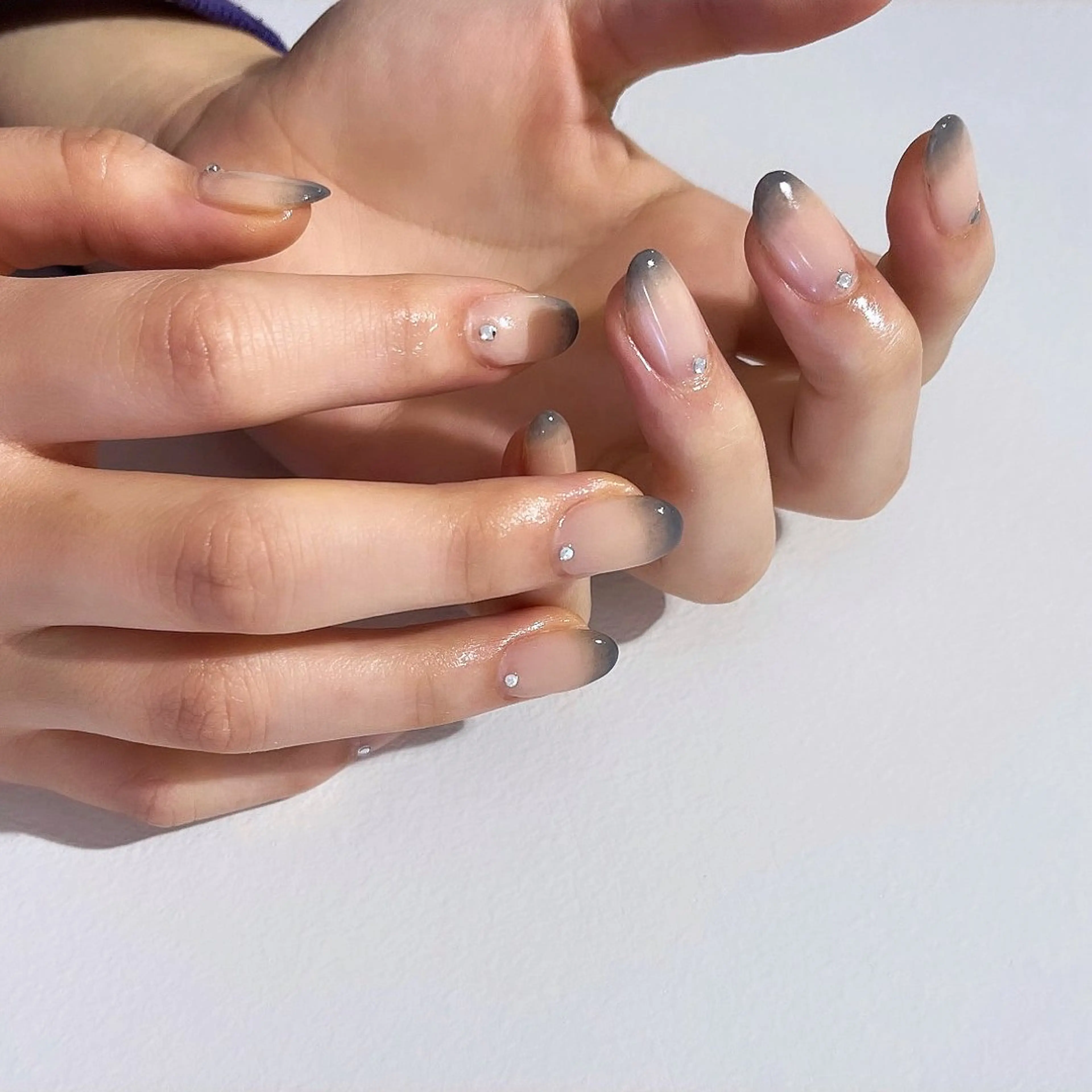 ネイル mano+所属・砂田 はるかのネイルデザイン