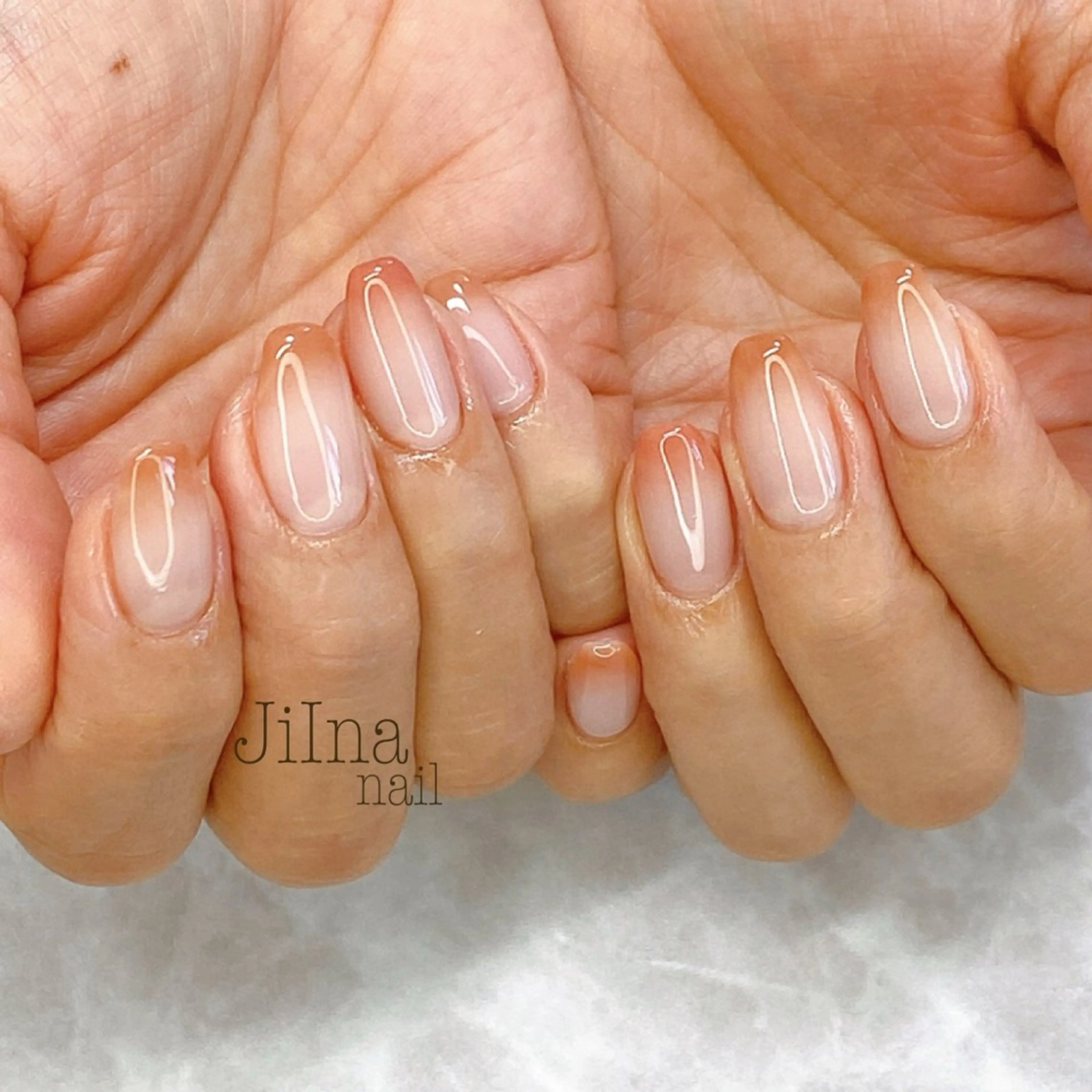 ネイル グラデーション JiIna nailのネイルデザイン