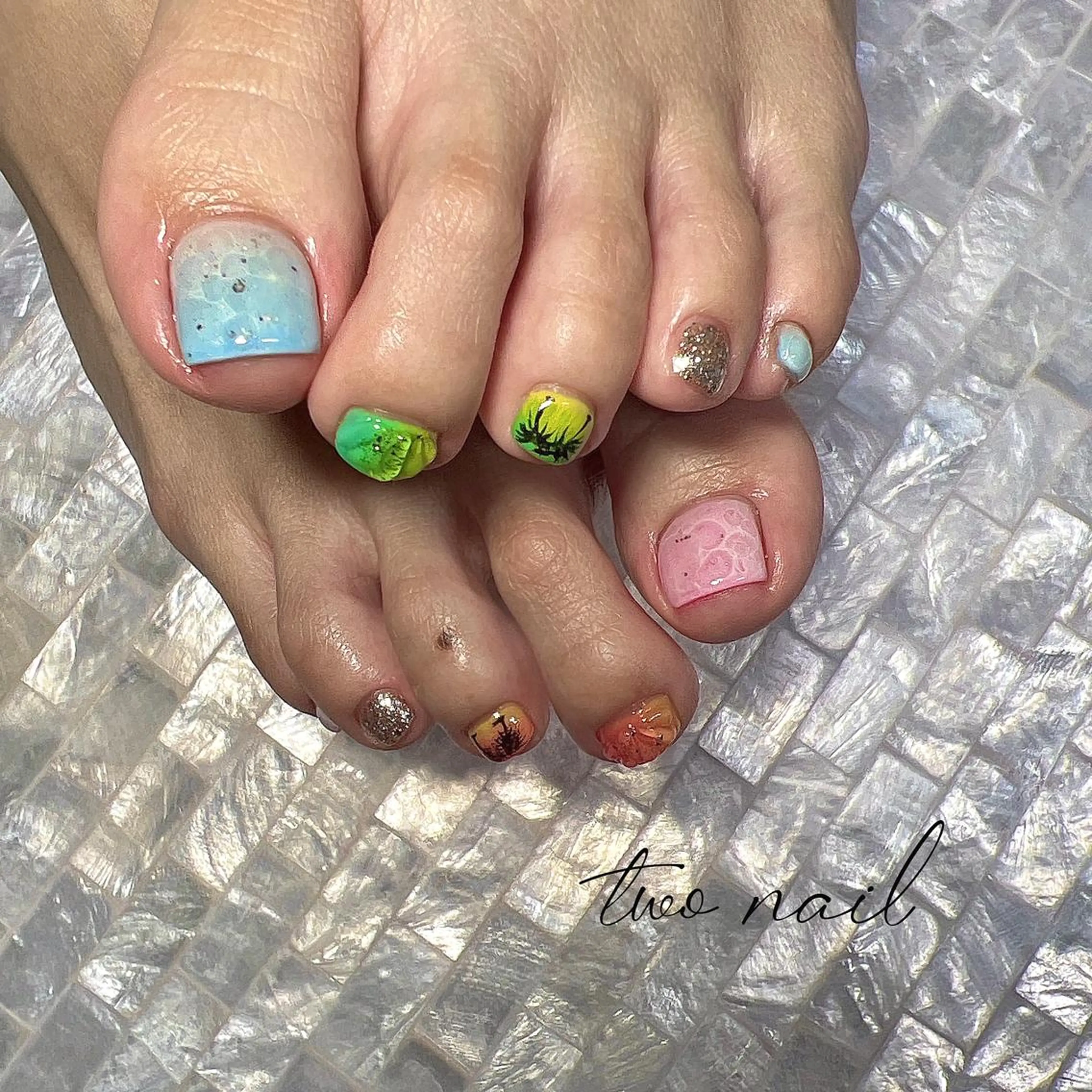 ネイル アートネイル フットネイル ハート ニュアンスネイル オフィスネイル ハンドネイル two nailのネイルデザイン