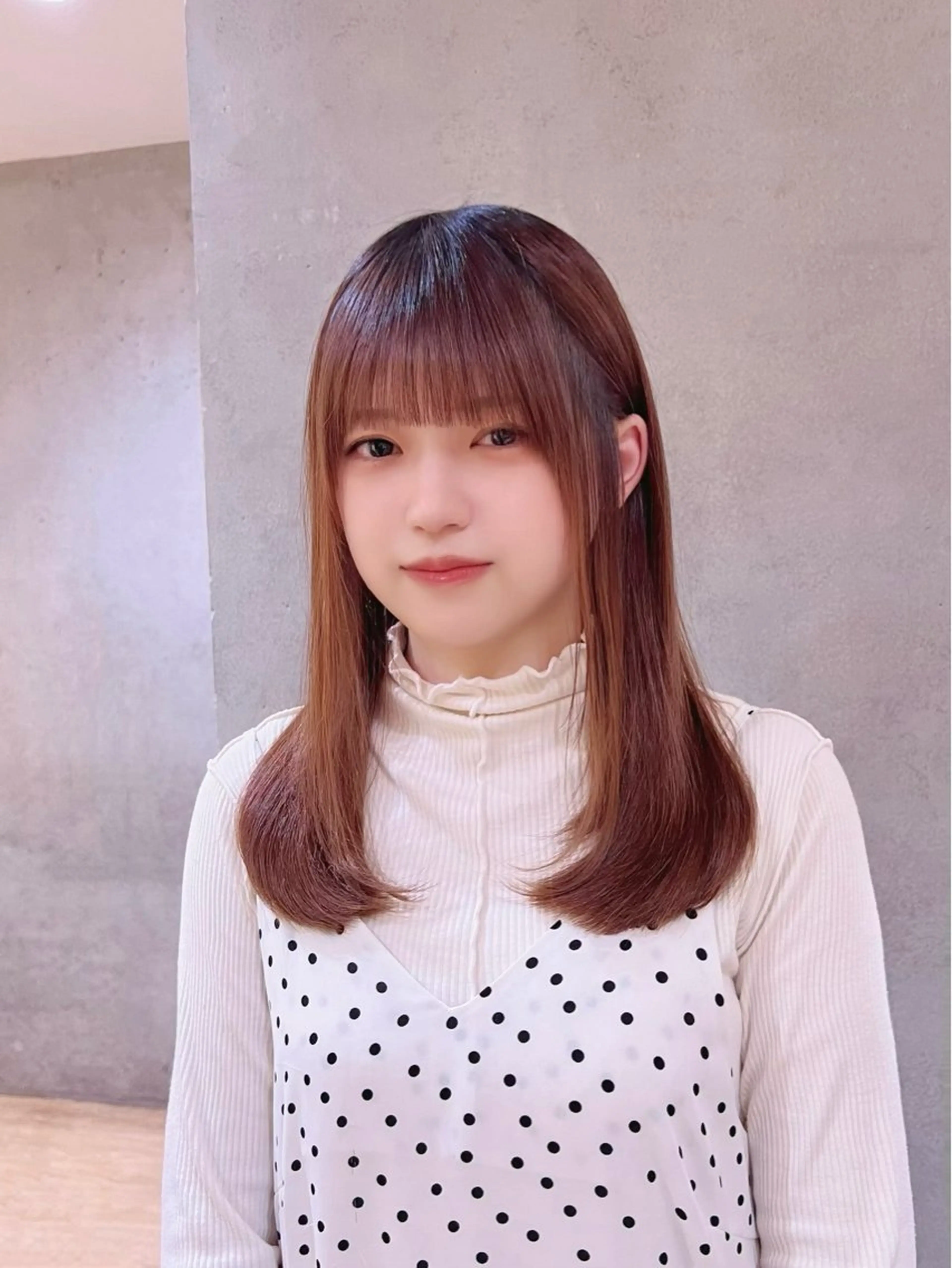 ミディアム Say.石川葵 ショートボブ前髪のヘアスタイル