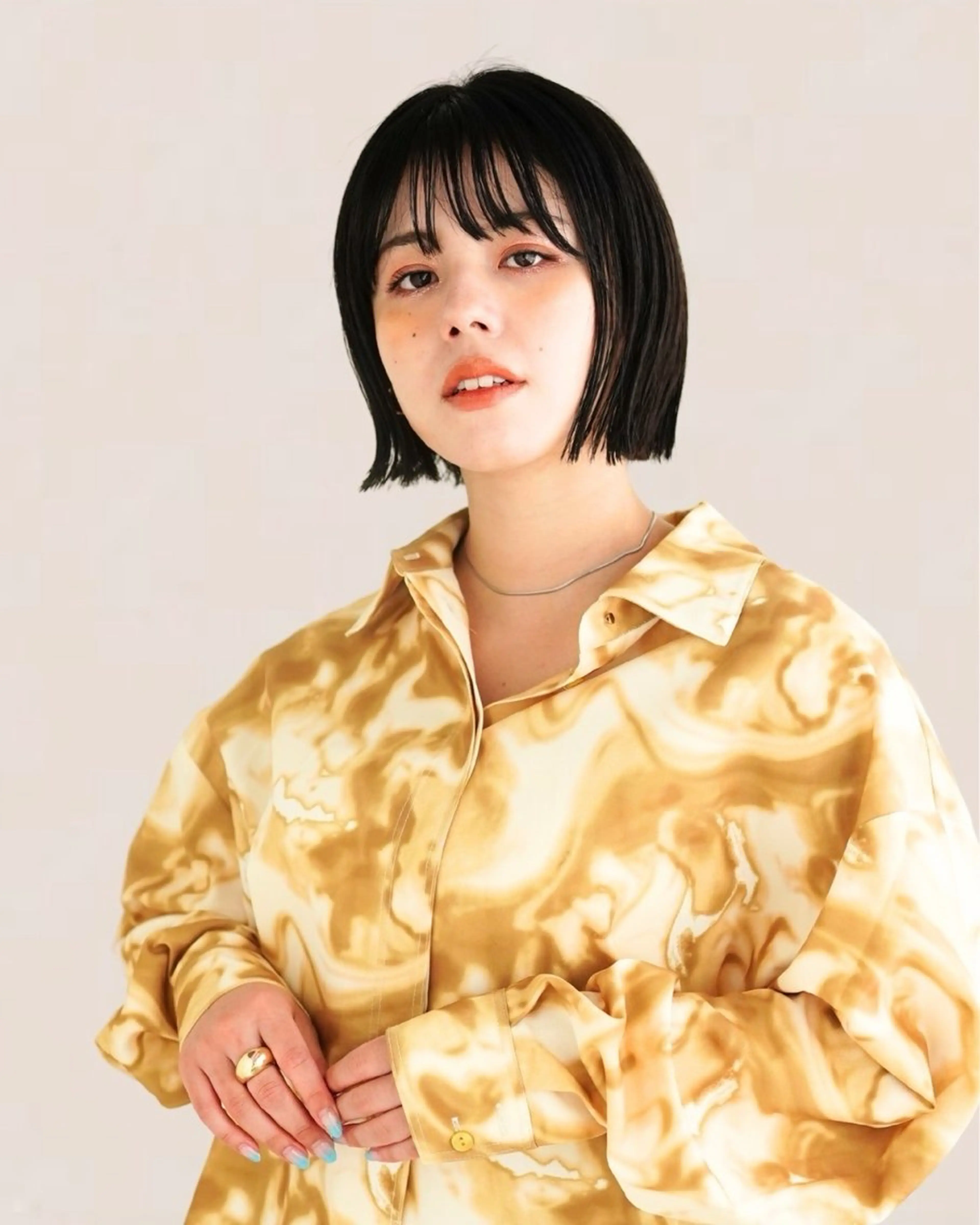 ミディアム Joule 建山美友のヘアスタイル