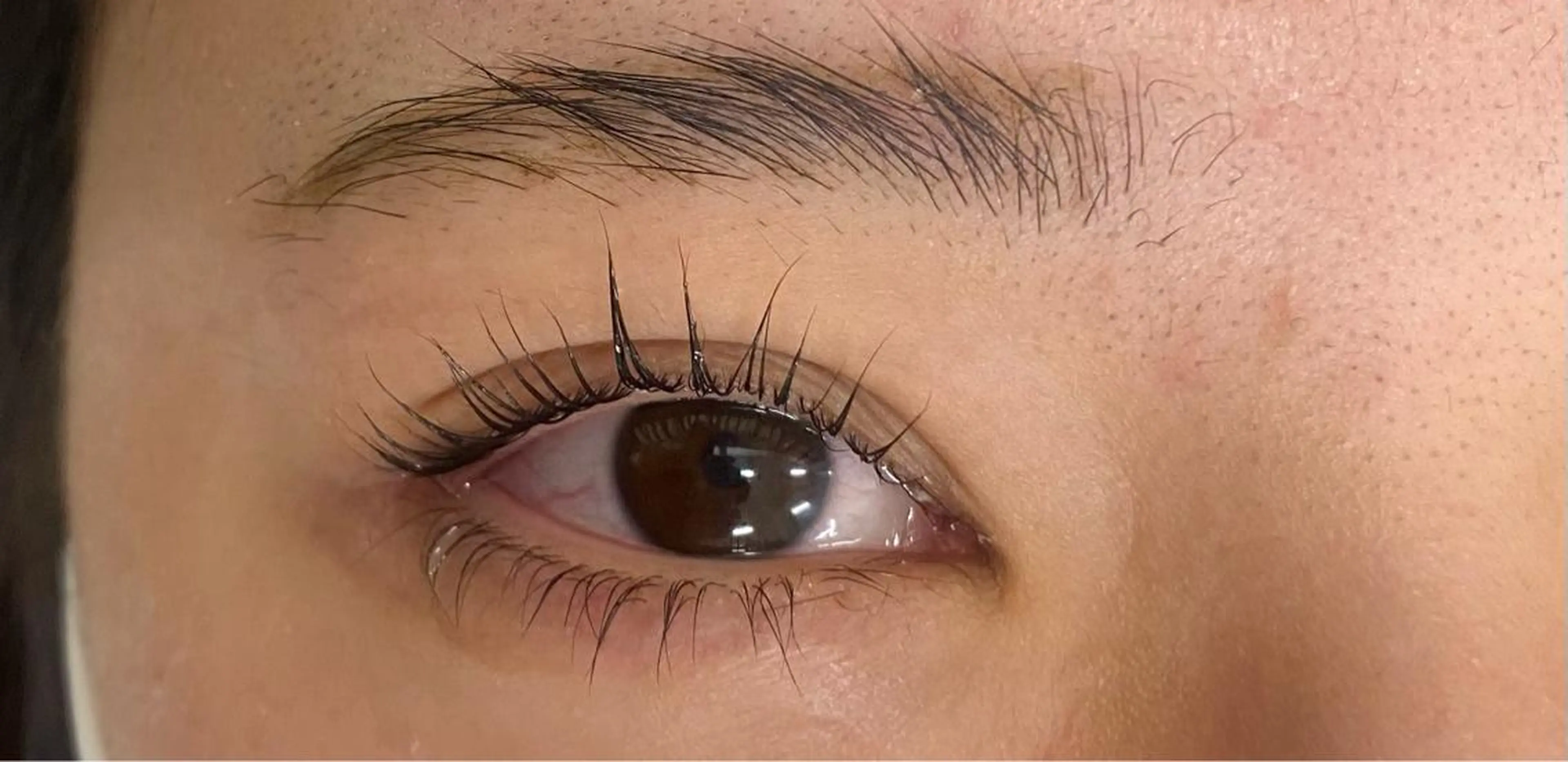 マツエク・マツパ MACARON会津若松 FA town店所属・斎藤 嘉奈の眉毛・アイブロウイメージ