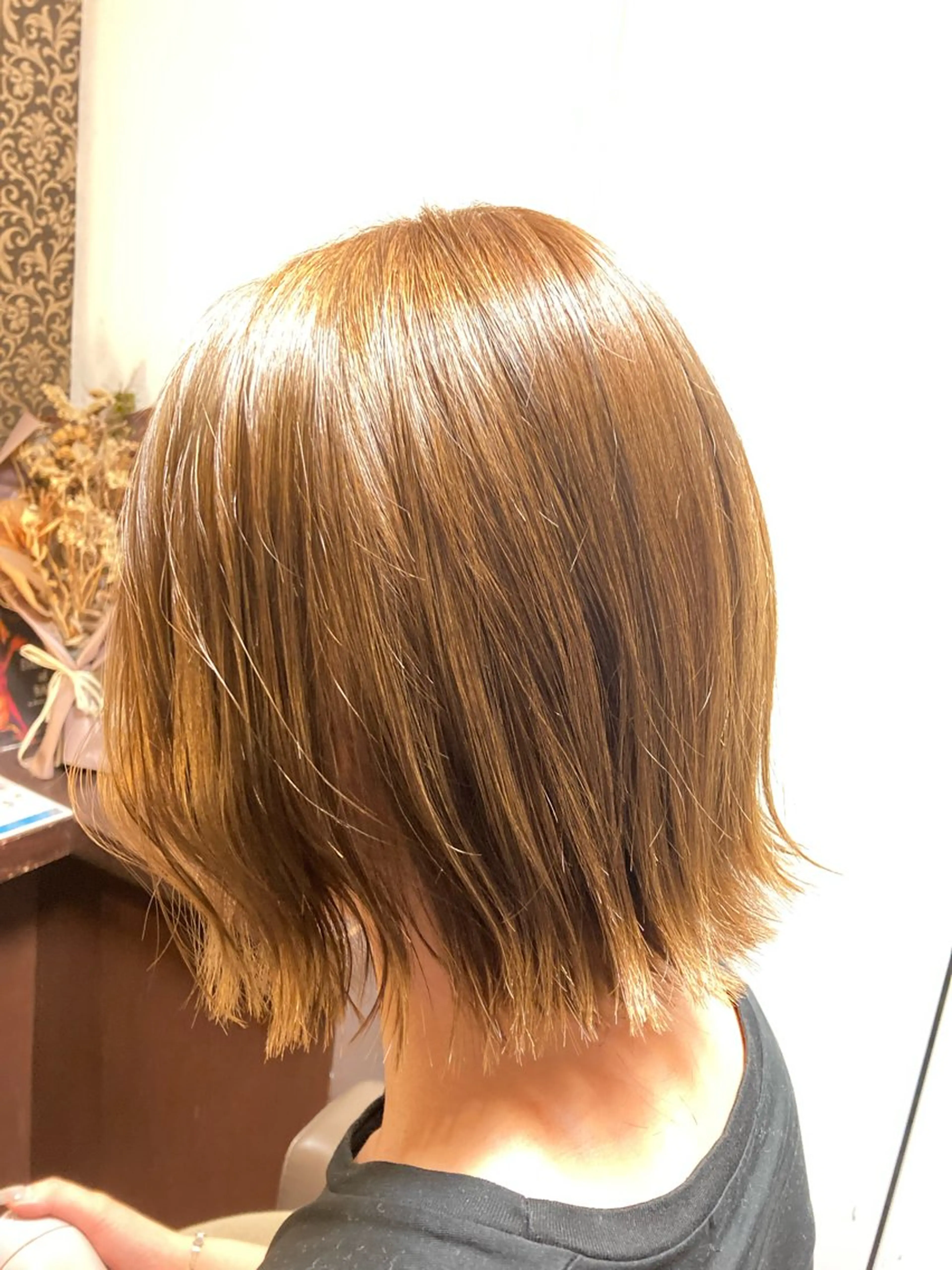 ショート ショートヘア 外ハネヘア ブリーチカラー/🌙 ヘアカラー/あみ🌙のヘアスタイル