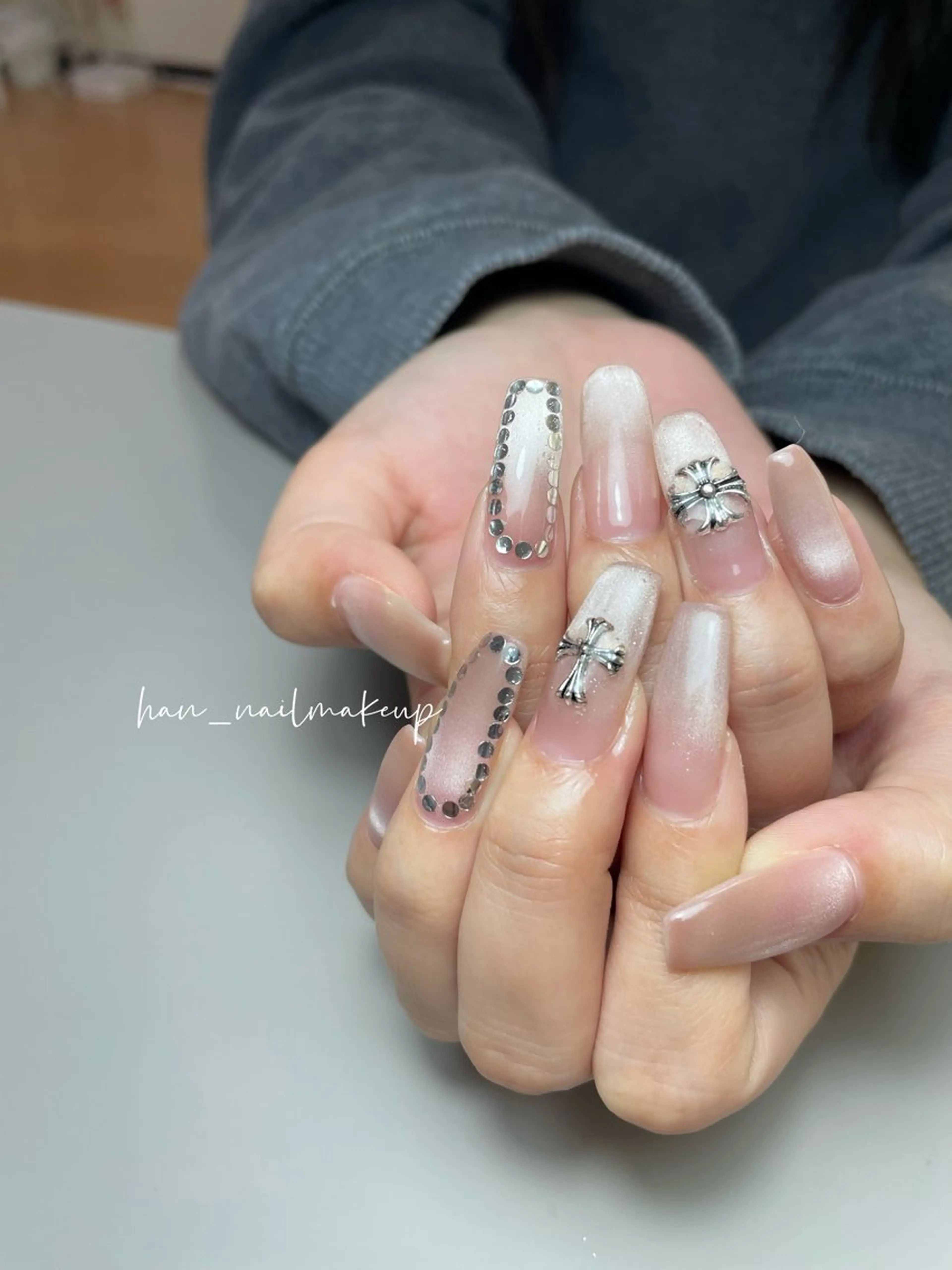 ネイル マグネットネイル ハンドネイル Han Nail 【y&m】のネイルデザイン