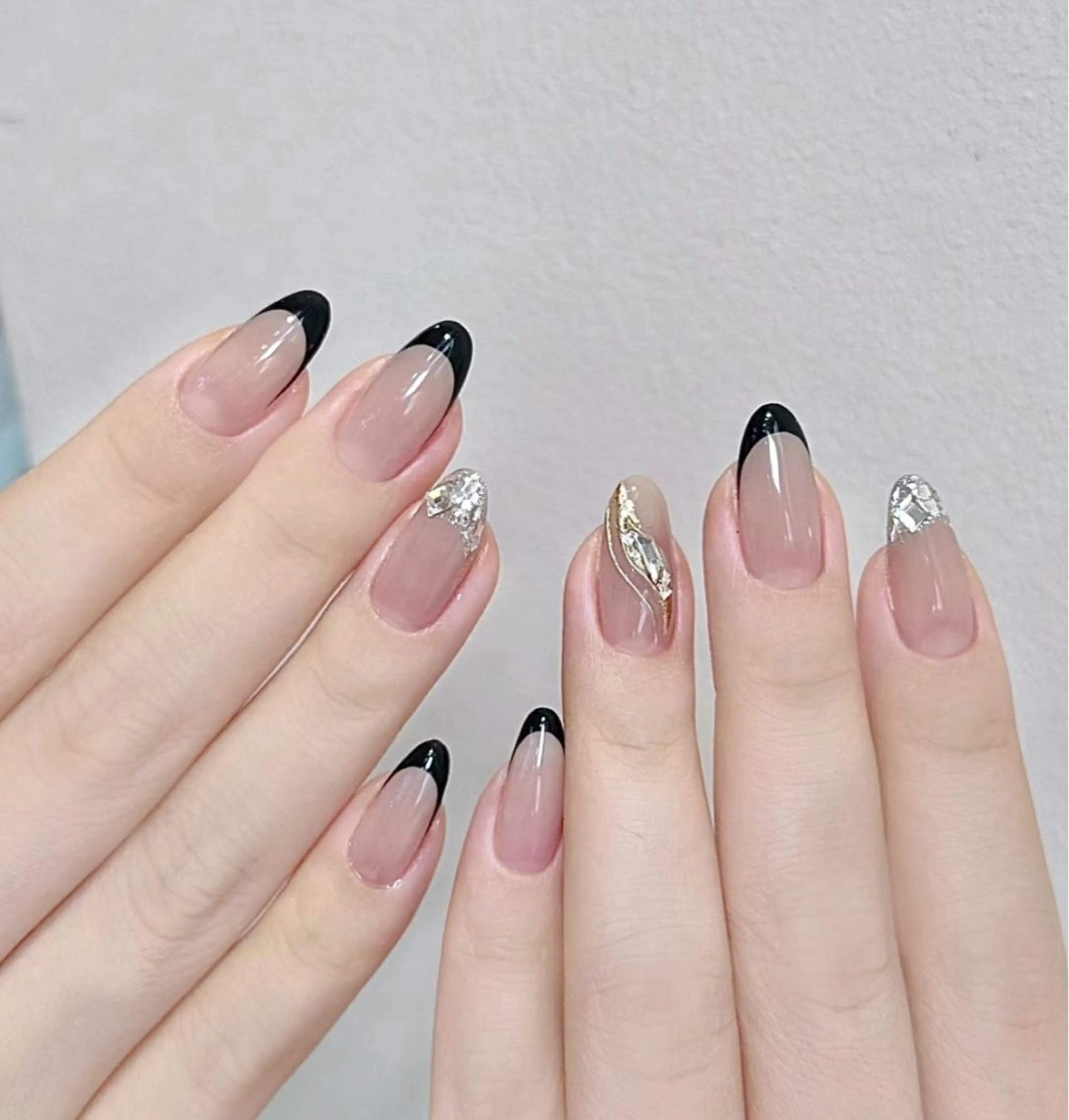 ネイル ハンドネイル M🌷nail 長さだし専門店のネイルデザイン