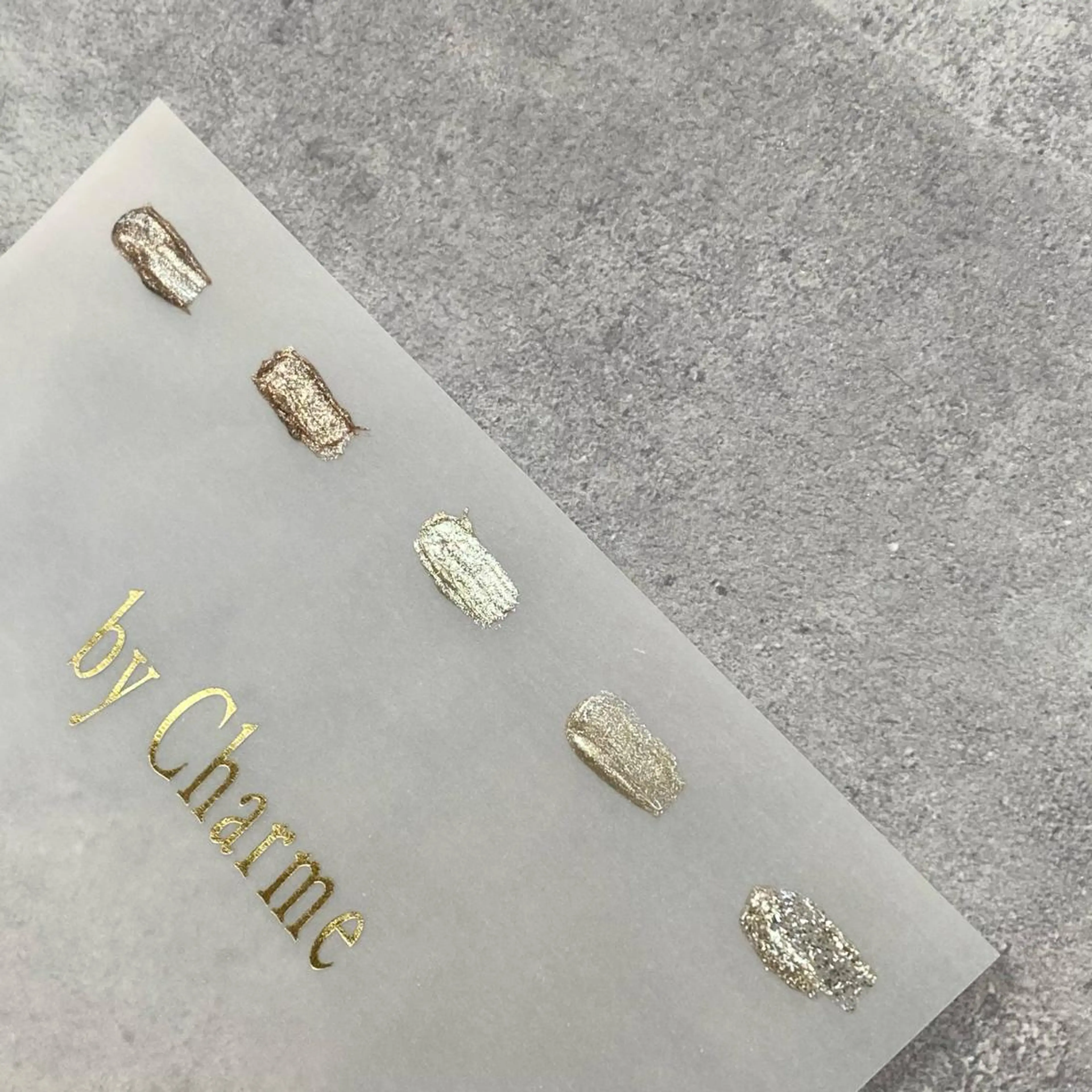 ネイル ラメ(グリッター) ワンカラーネイル Ray. /綺麗目ニュアンスのネイルデザイン