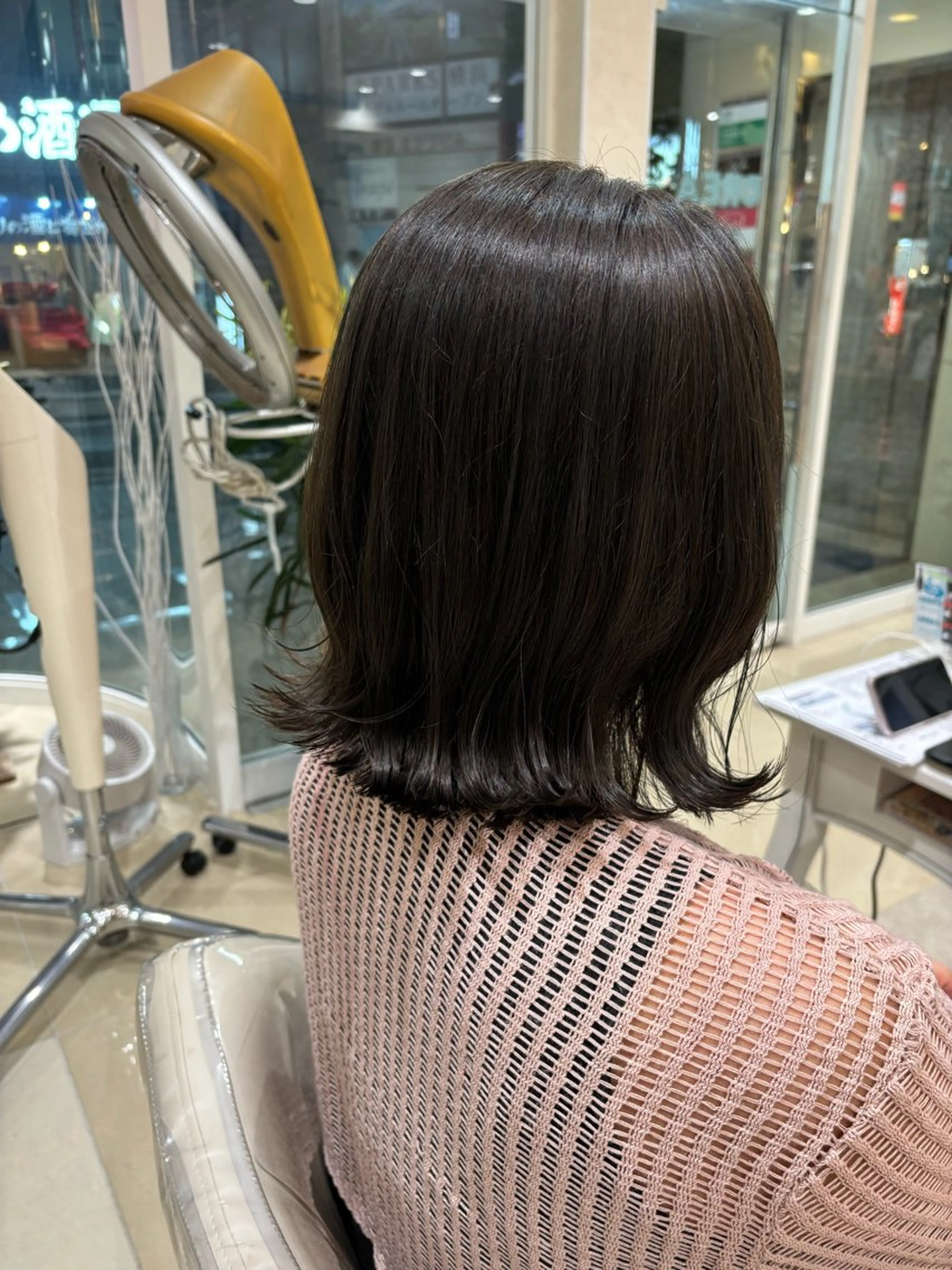 ミディアム カラー カット ヘアカラー トリートメント ぷっつりボブ🫧 タケウチアミのヘアスタイル
