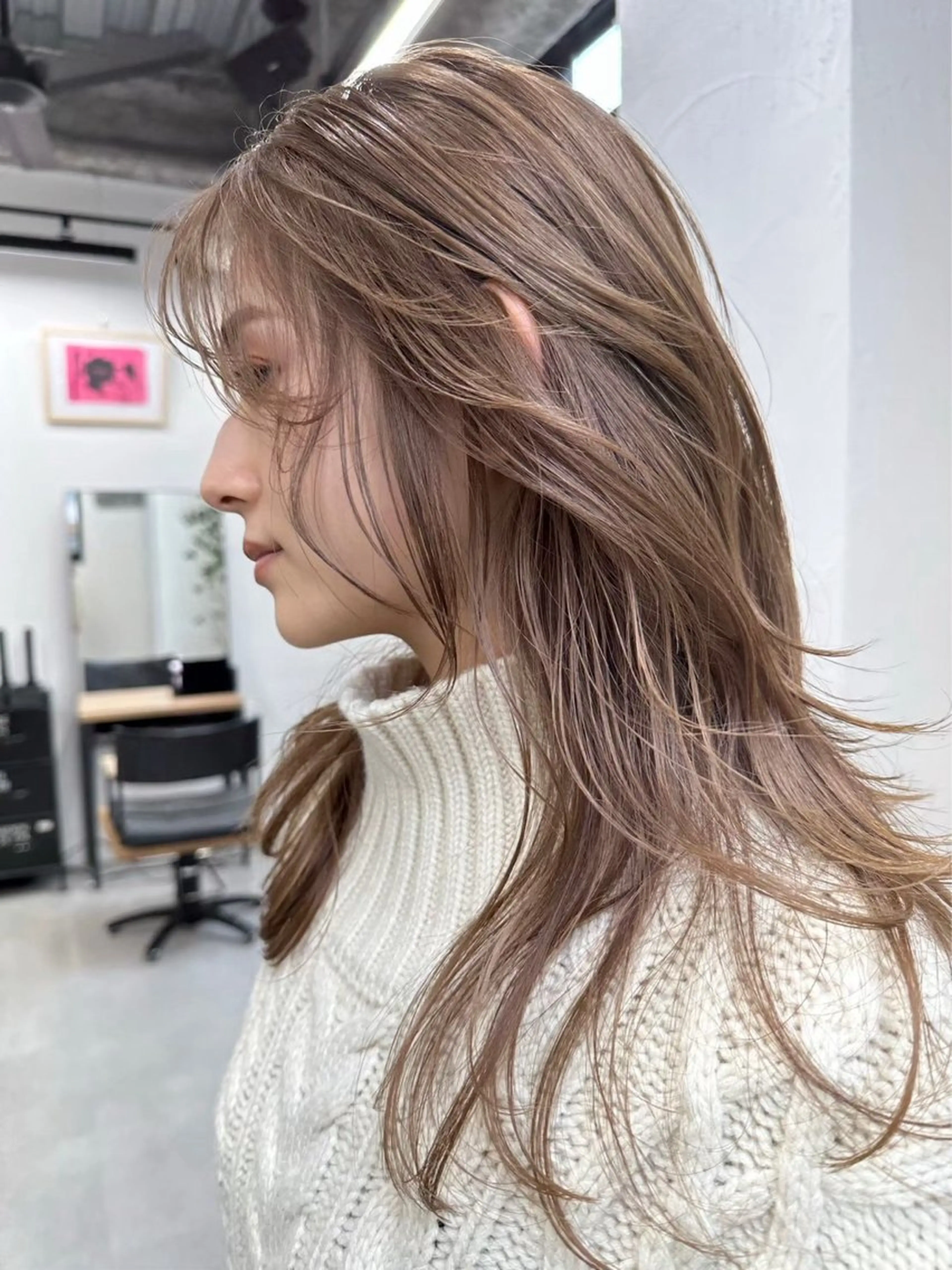 セミロング カラー ブリーチ ケアブリーチ ハイライトカラー ハイライト 外ハネヘア カット ヘアカラー トリートメント ☀️東京→岡崎☀️ ハイライト青山彪雅のヘアスタイル