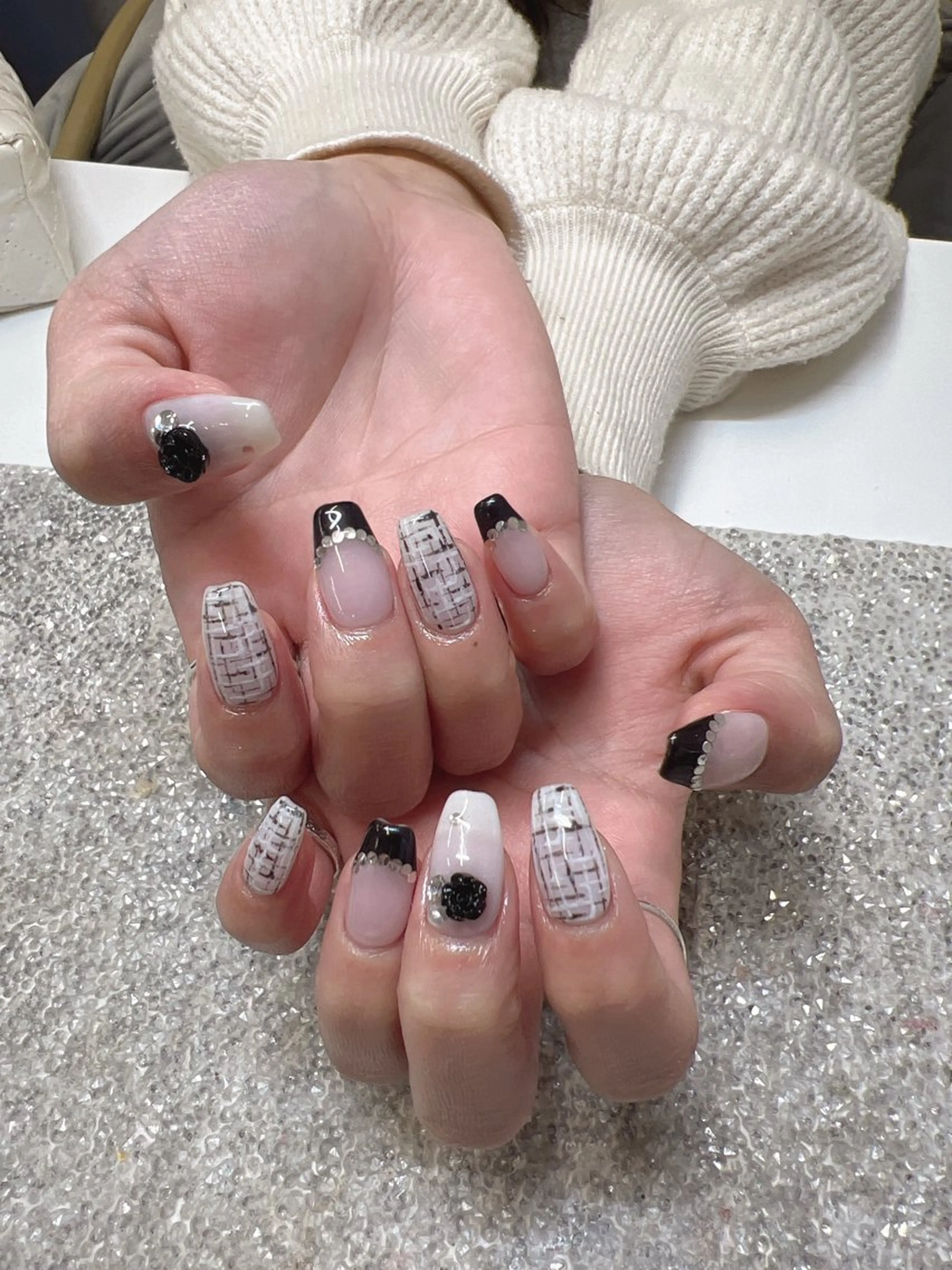 ネイル Guarendo錦糸町店所属・ガレンドウ 白澤 愛子のネイルデザイン