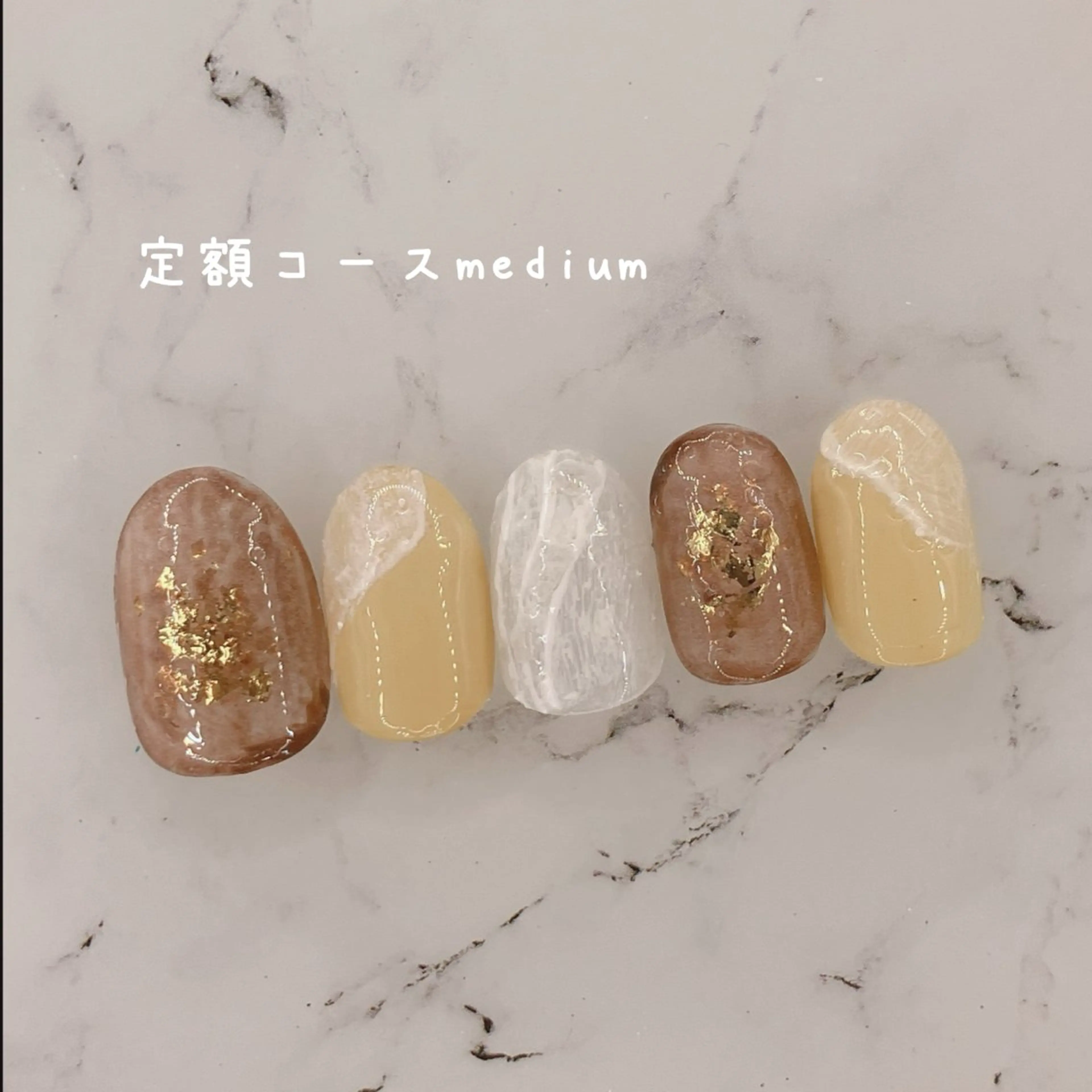 ネイル Ema salon satomiのネイルデザイン