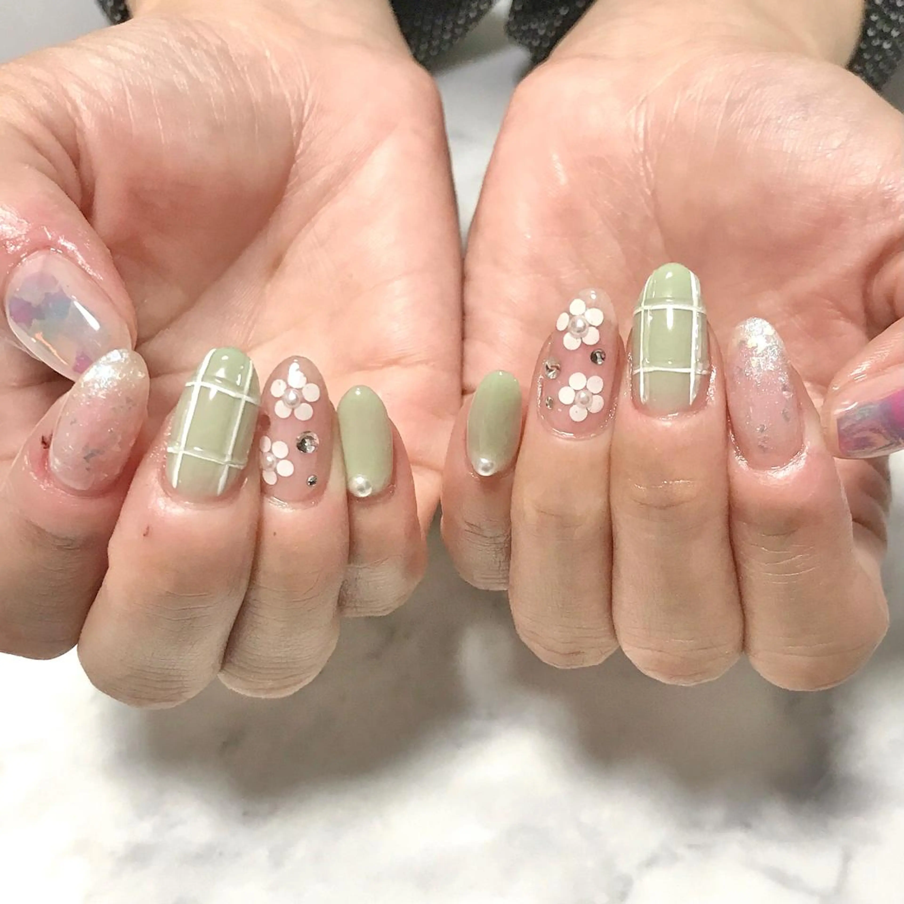 ネイル オーロラネイル クリアネイル フラワーネイル ホログラムネイル 氷ネイル・うるうるネイル ステラ marikominoのネイルデザイン