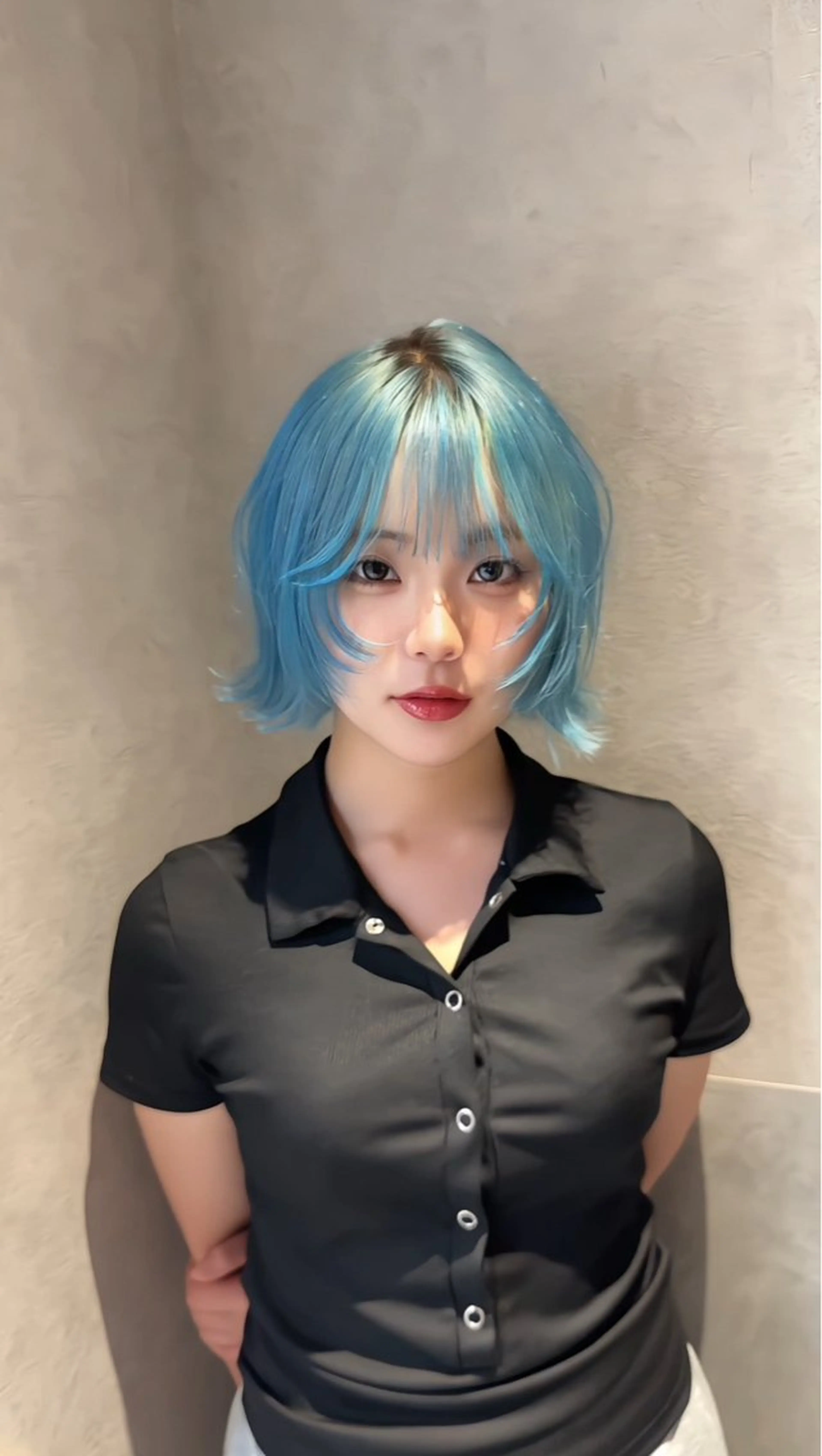ショート ヘアカラー 坂口 京平のヘアスタイル