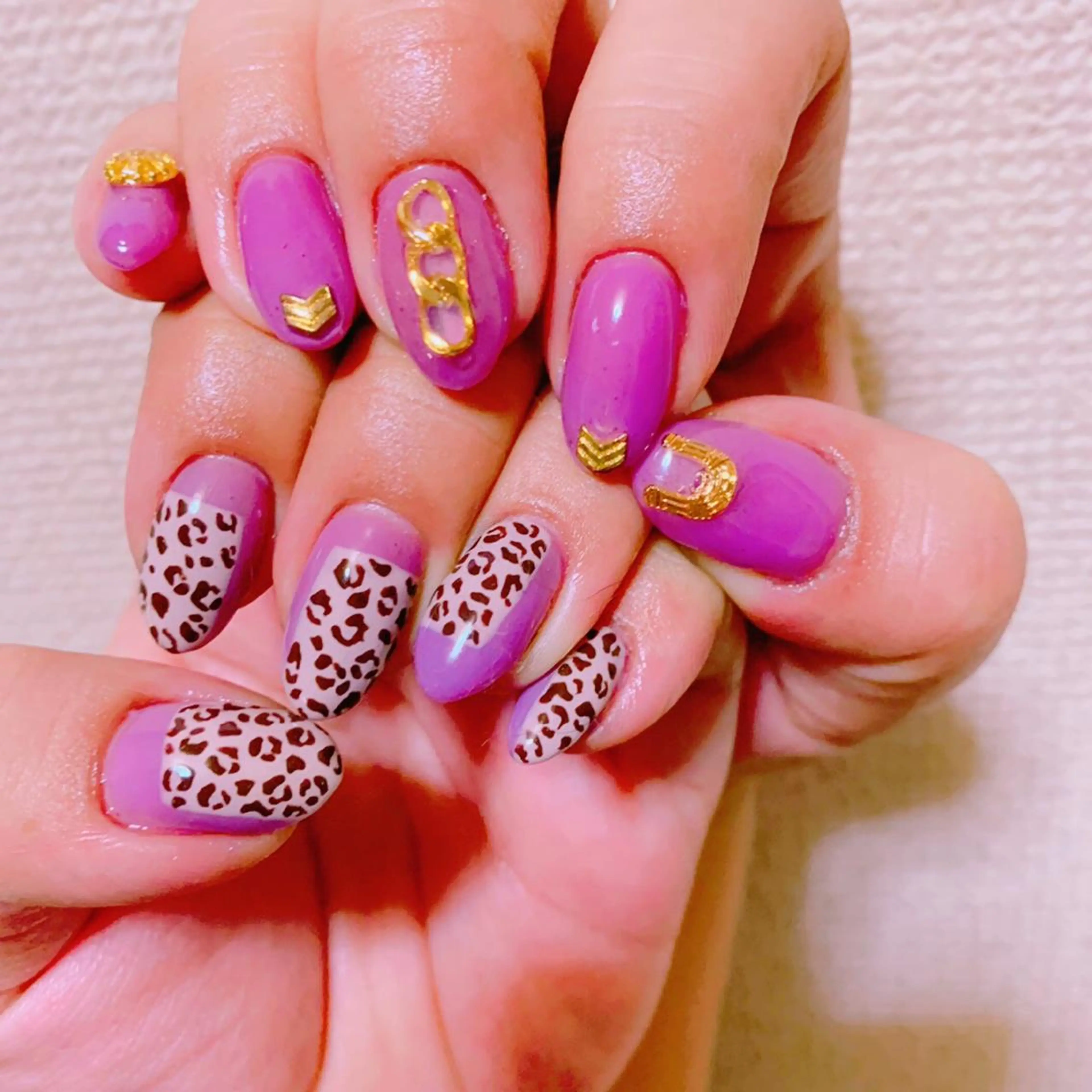 ネイル melt まみのマツエク・マツパデザイン